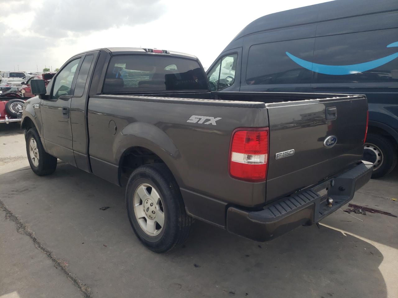 Photo 3 from auction – 2005 FORD F150 with VIN 1FTRF12295NB25843