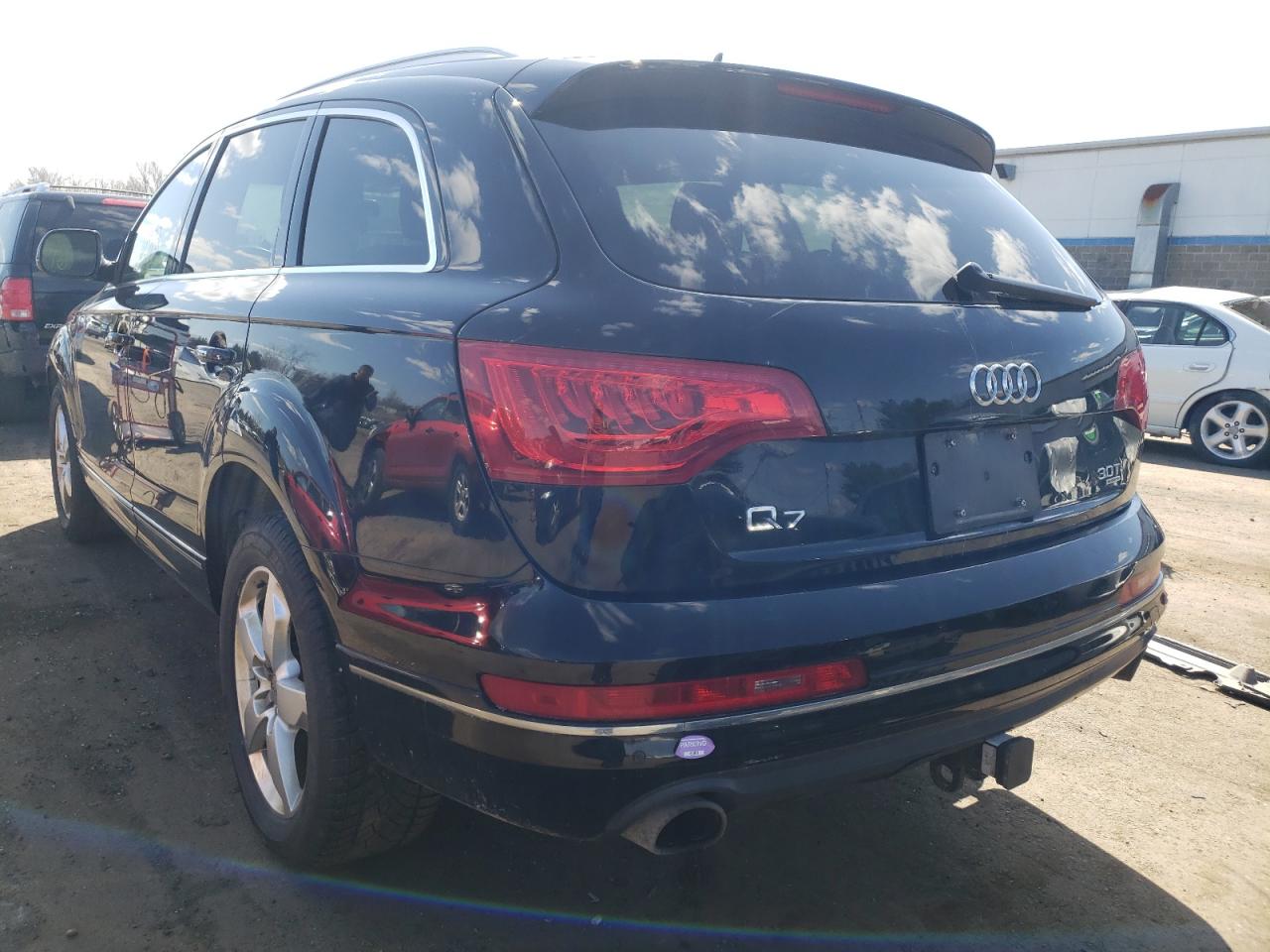 Foto 3 de la subasta – 2014 AUDI Q7 PREMIUM con VIN WA1LGAFE2ED017751
