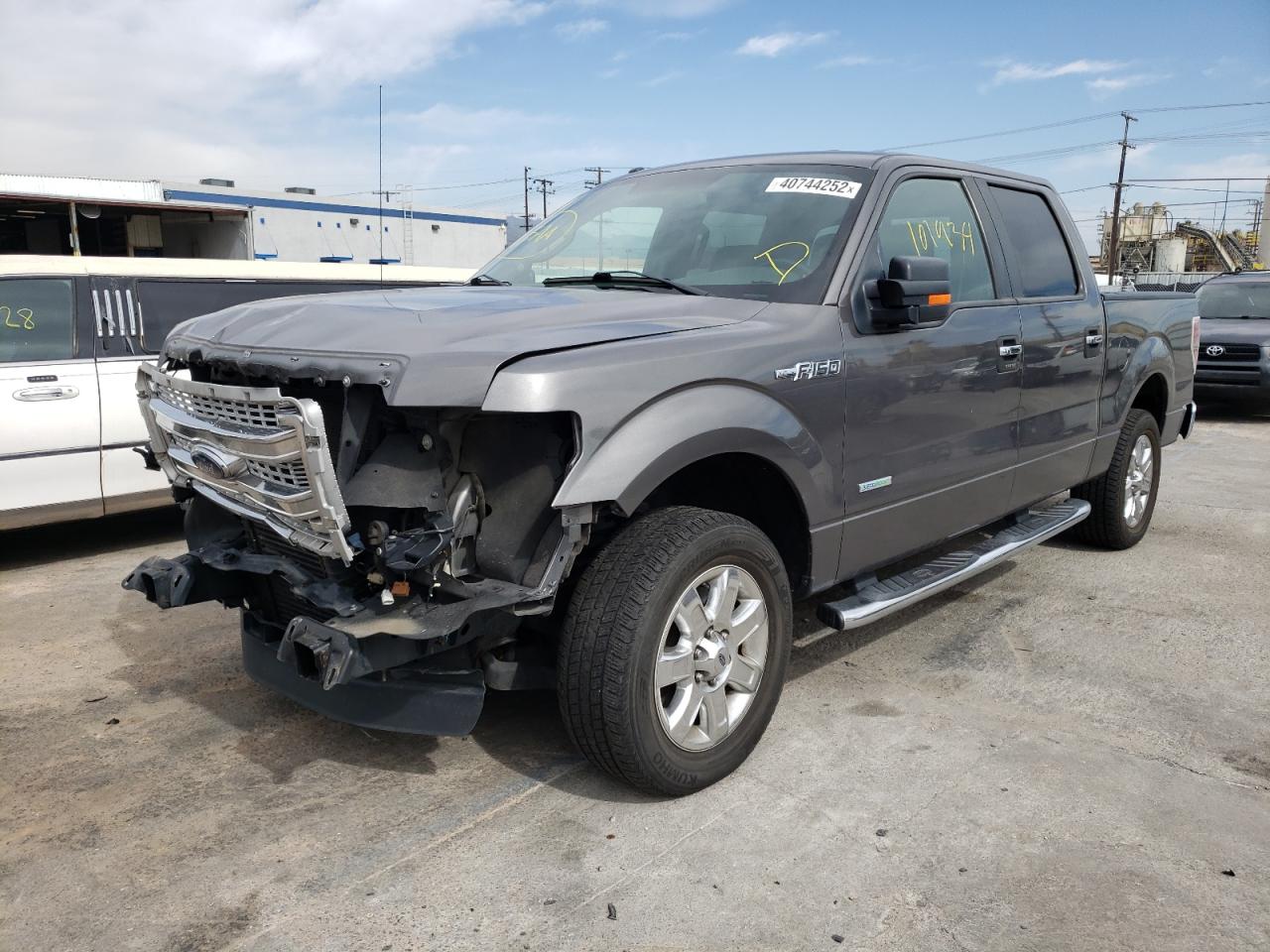 Photo 2 from auction – 2013 FORD F150 SUPER with VIN 1FTFW1CT8DFD83824