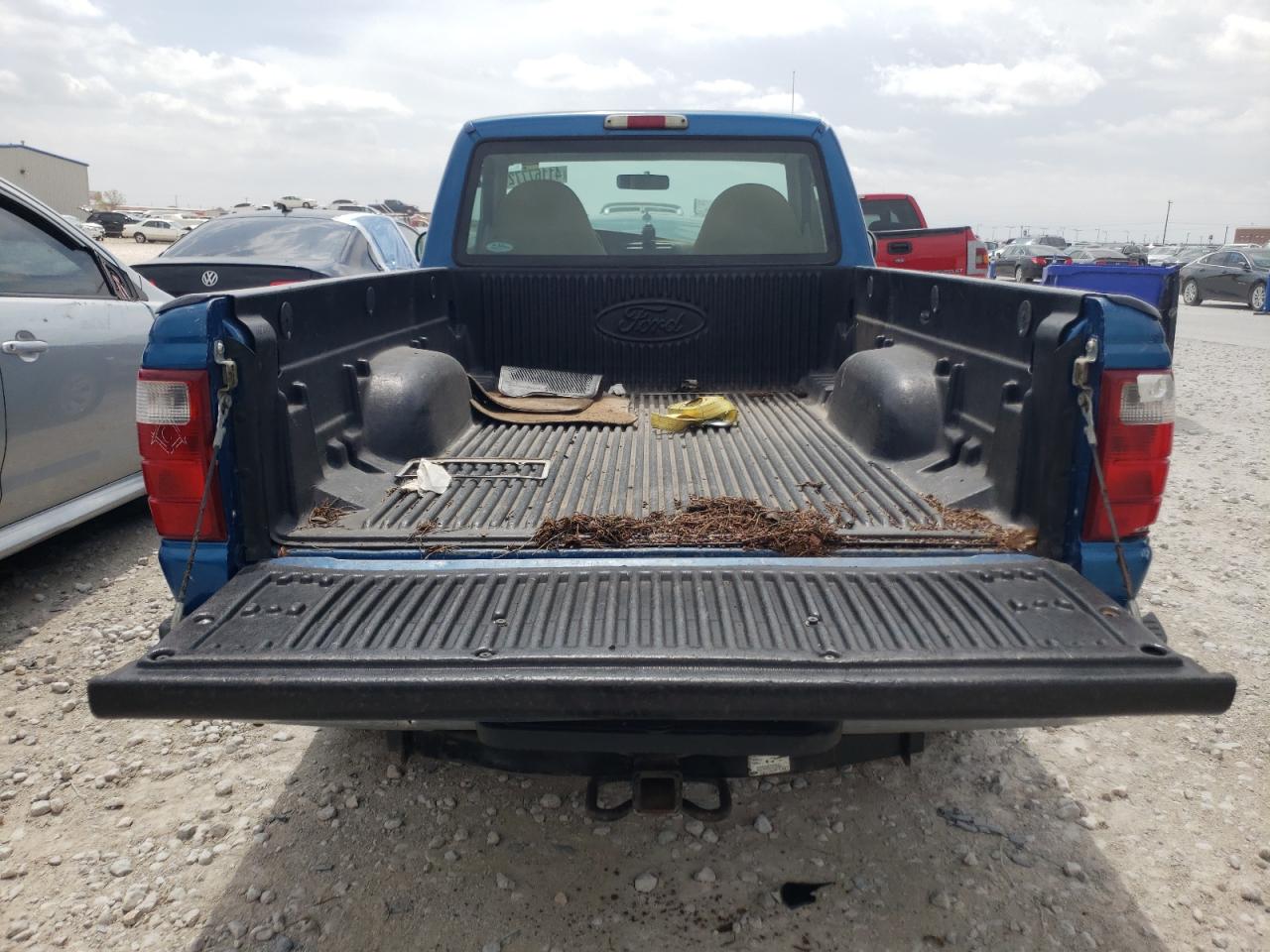 Photo 6 from auction – 2001 FORD RANGER with VIN 1FTYR10DX1PB66455