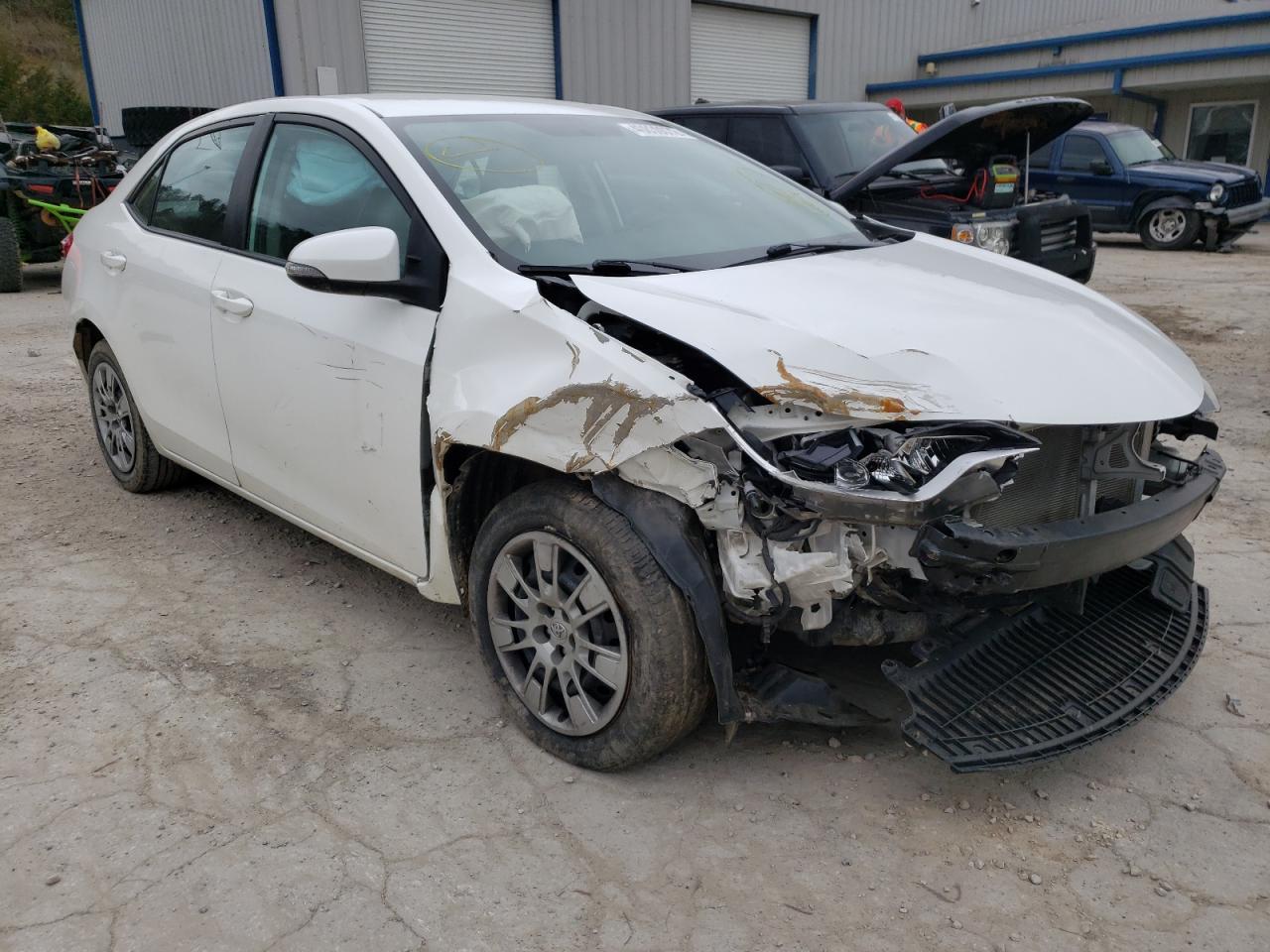 Photo 11 from auction – 2014 TOYOTA COROLLA L with VIN 5YFBURHE9EP137310