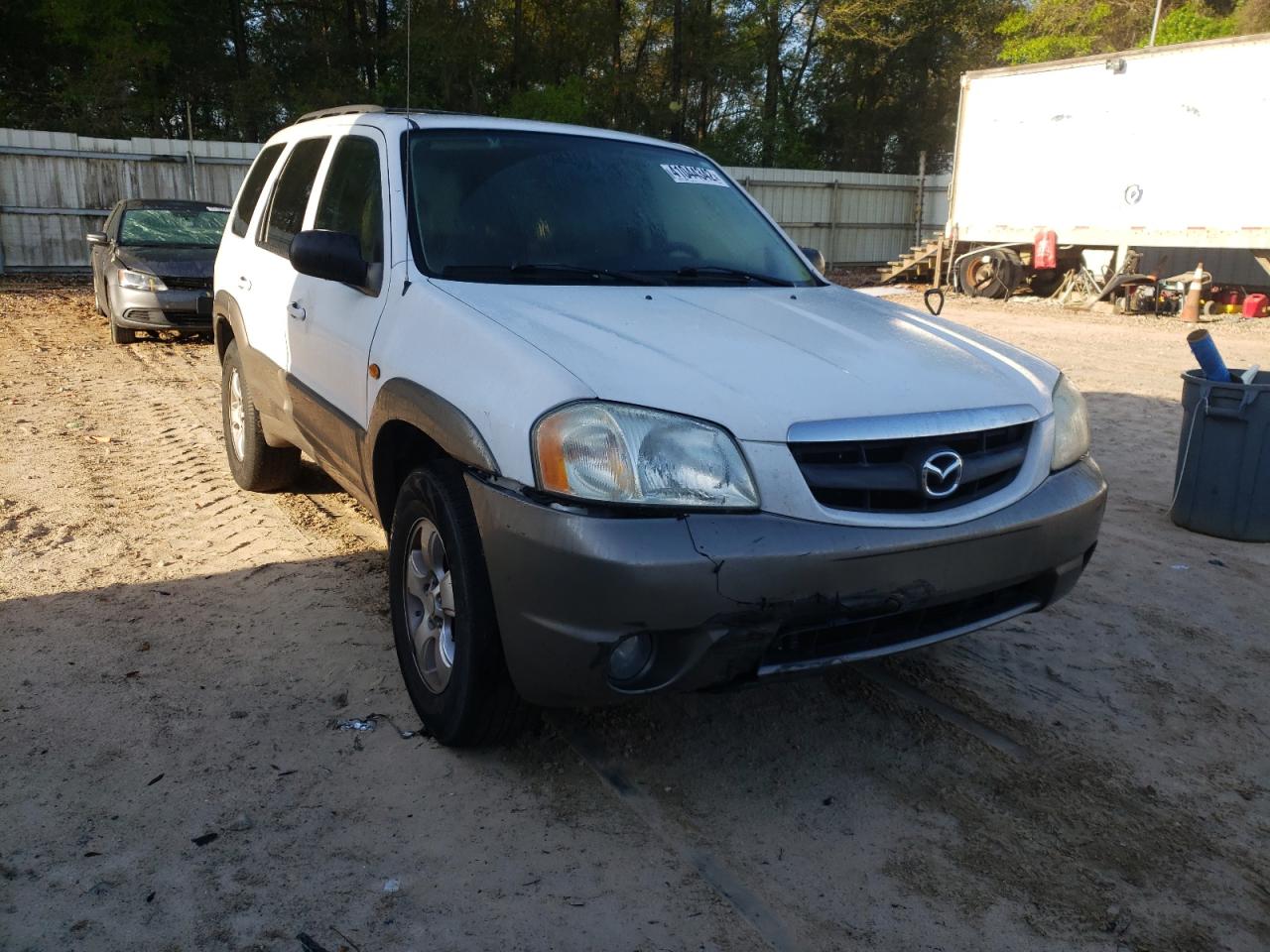 MAZDA TRIBUTE LX 2004 with VIN 4F2YZ04124KM00745 - Photo from auction