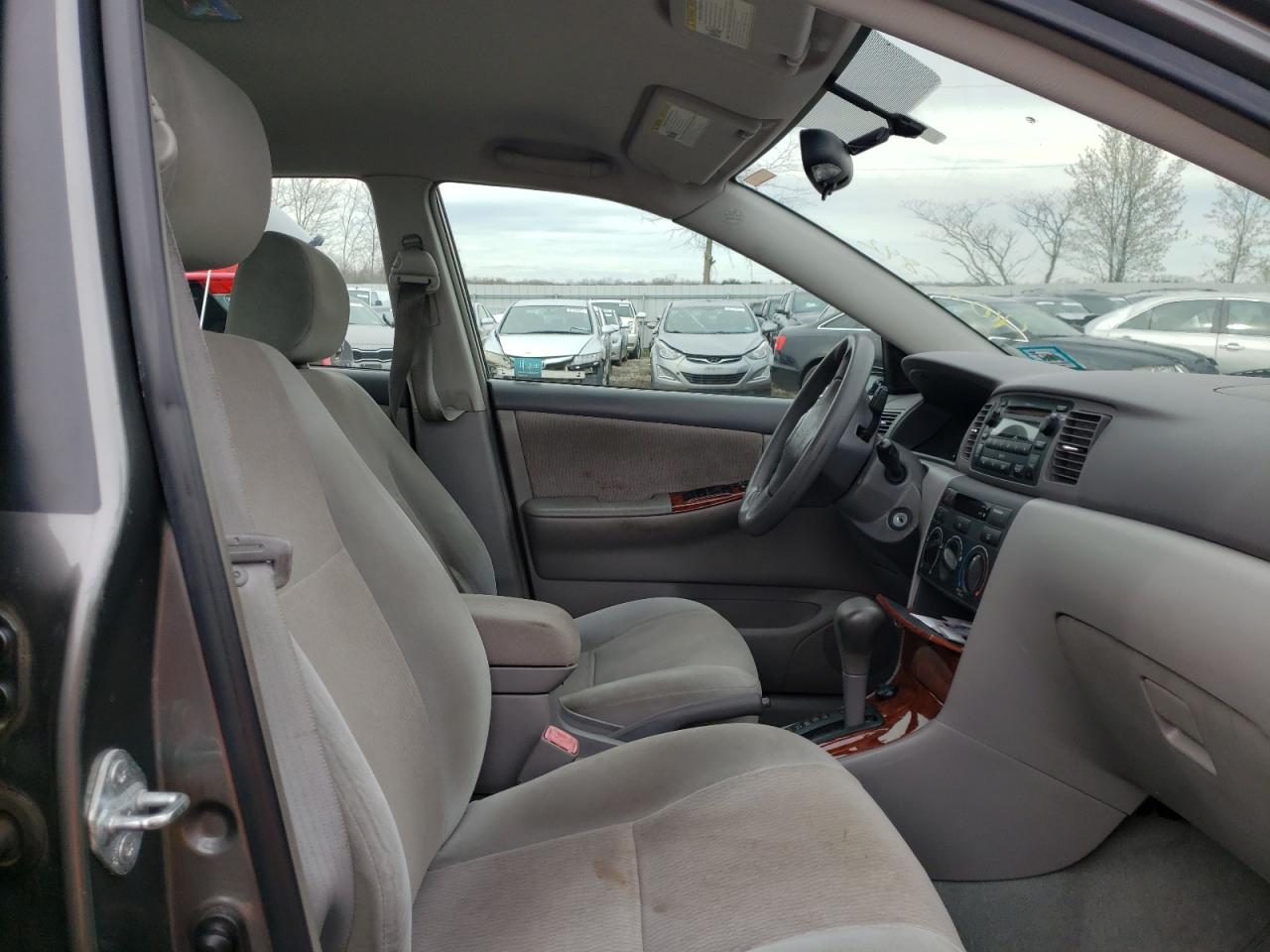 Photo 5 from auction – 2007 TOYOTA COROLLA CE with VIN 2T1BR30E07C759615