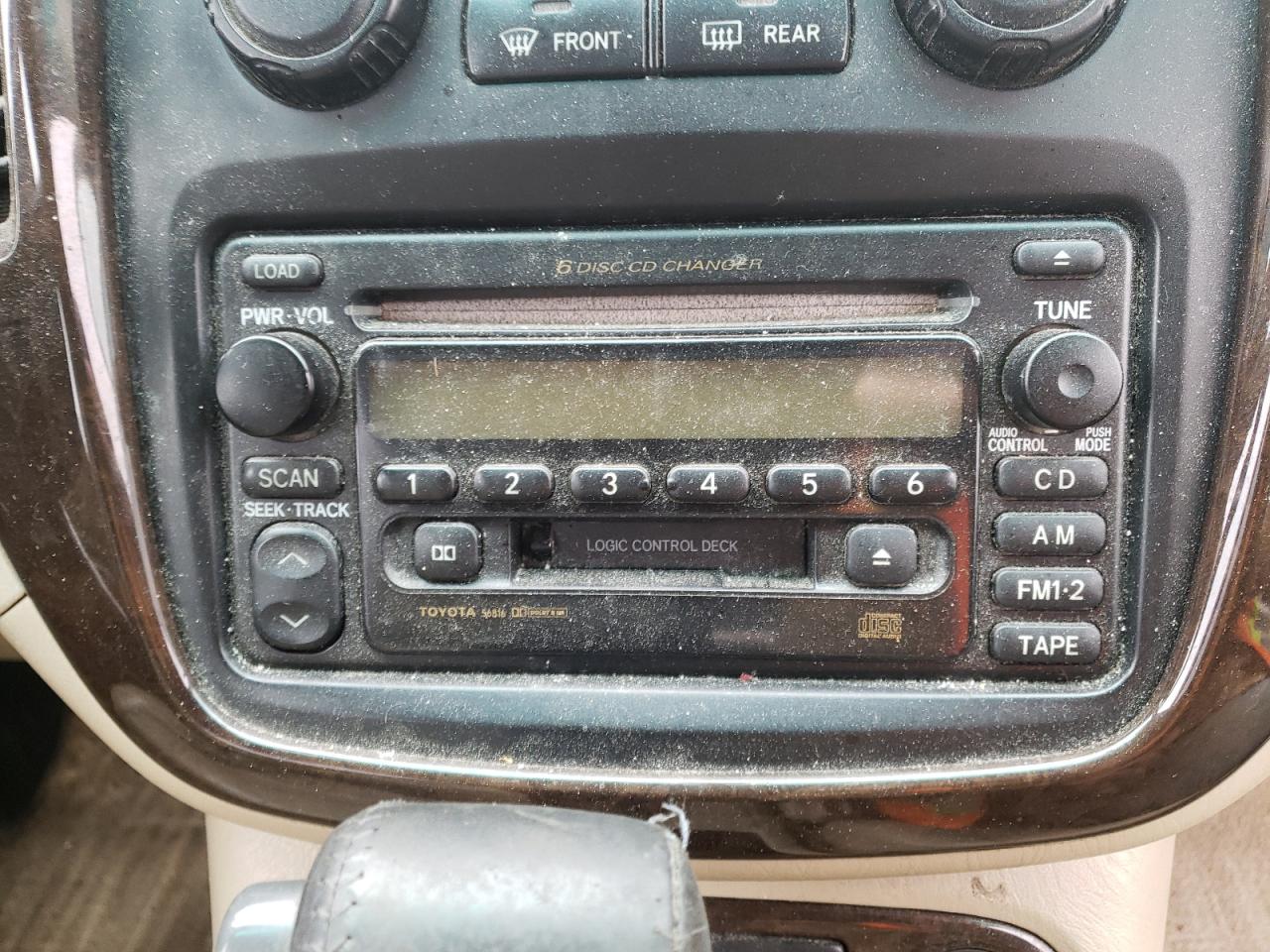 Photo 9 from auction – 2003 TOYOTA HIGHLANDER with VIN JTEHF21A330129273