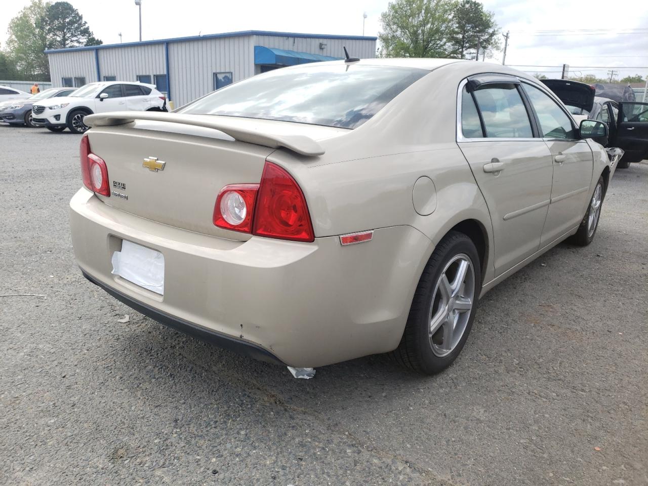 Photo 4 from auction – 2011 CHEVROLET MALIBU LS with VIN 1G1ZB5E16BF331240