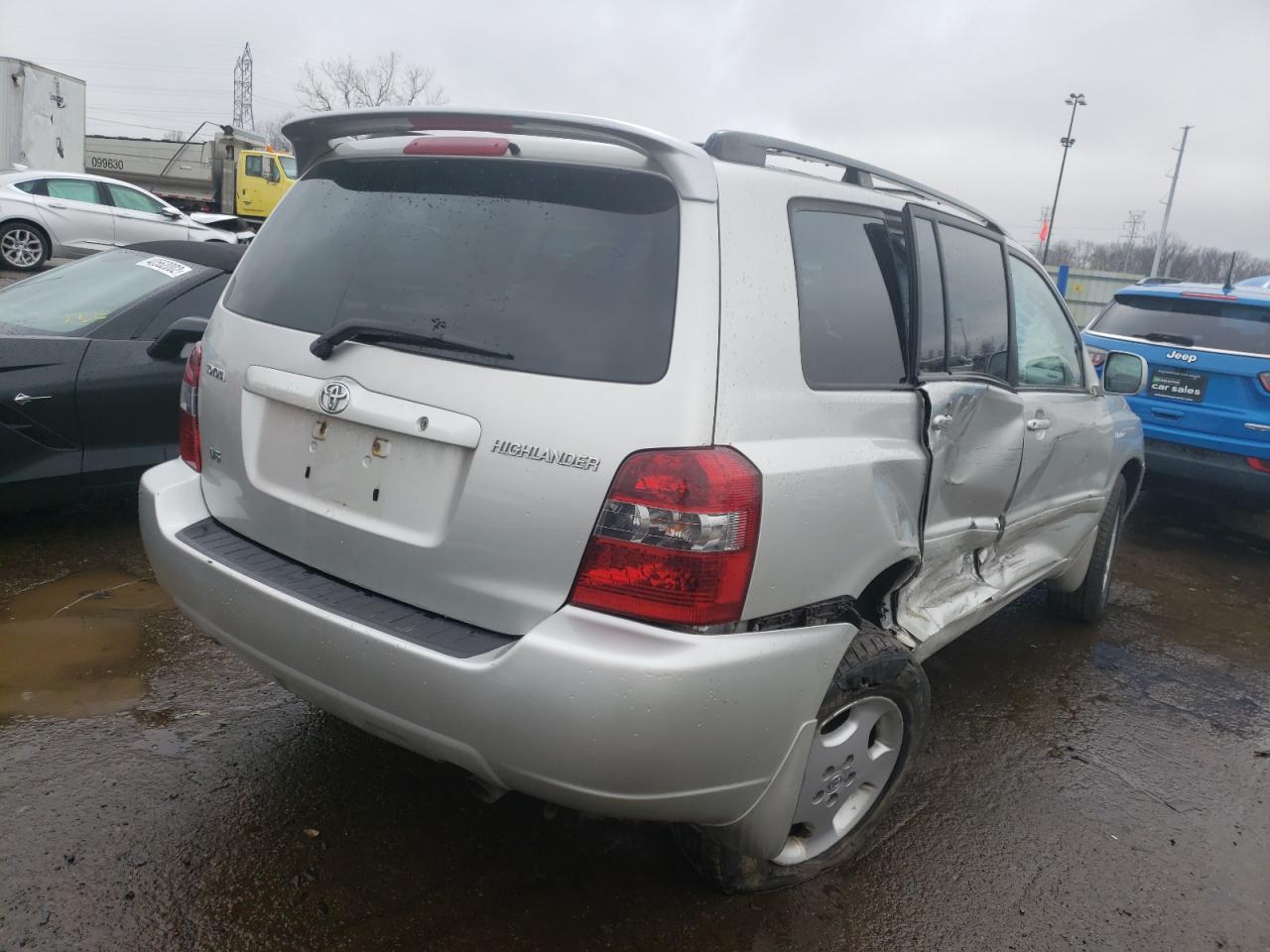 Photo 4 from auction – 2005 TOYOTA HIGHLANDER with VIN JTEDP21A350086701