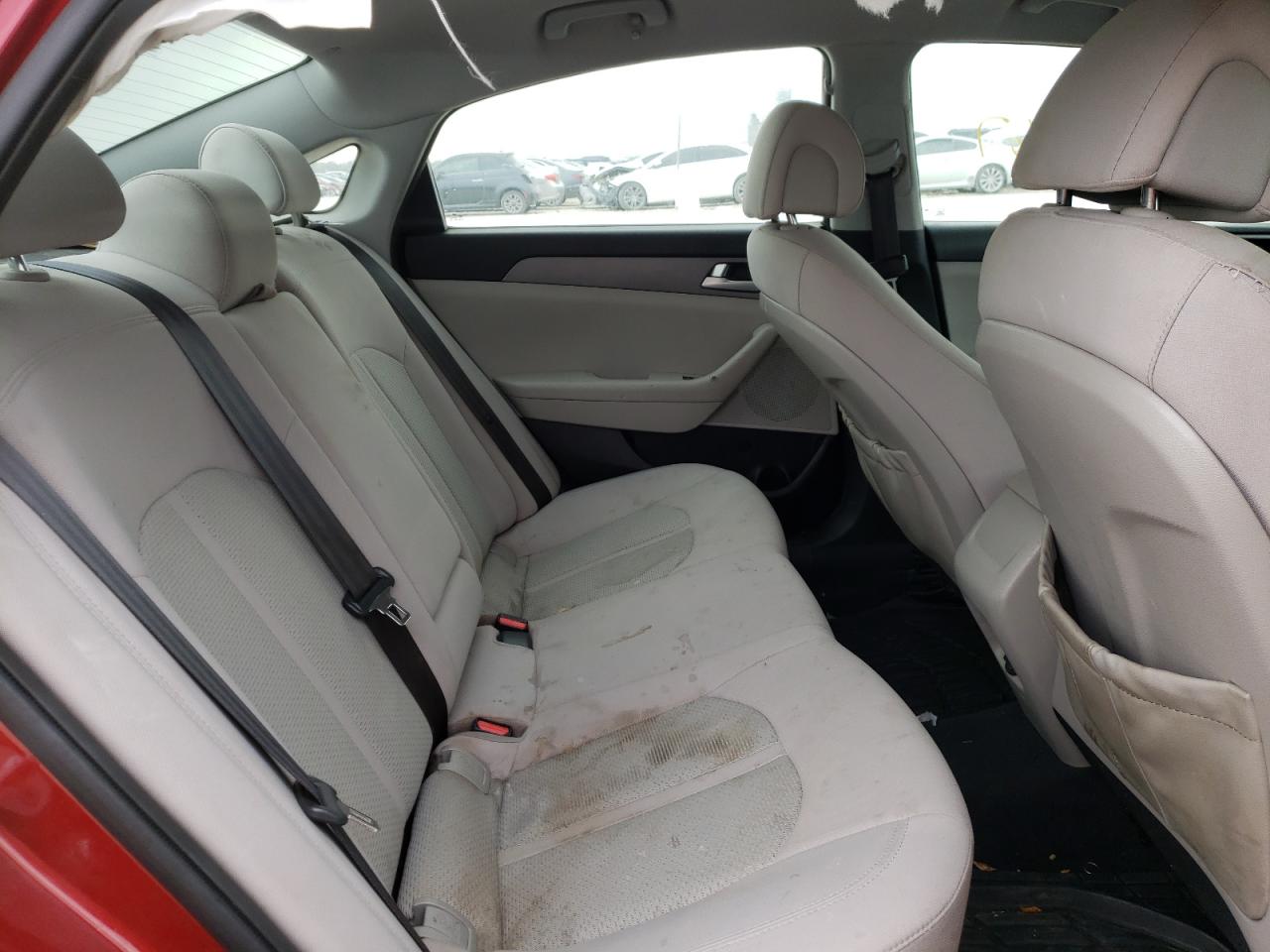 Photo 6 from auction – 2016 HYUNDAI SONATA SE with VIN 5NPE24AF5GH324889