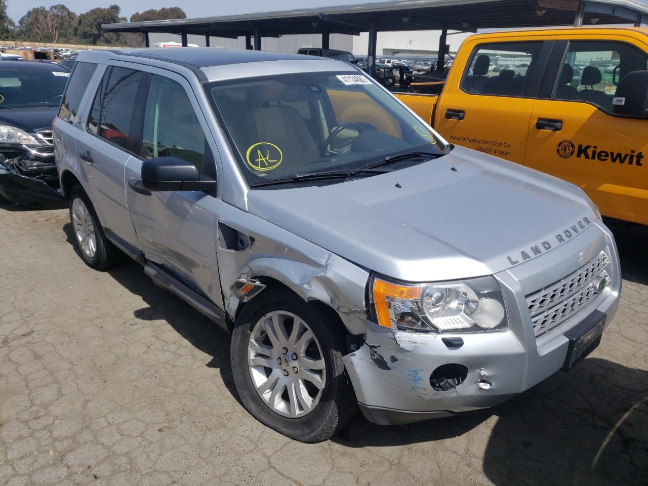 LAND ROVER LR2 SE 2008 with VIN SALFP24N78H043232 - Photo from auction