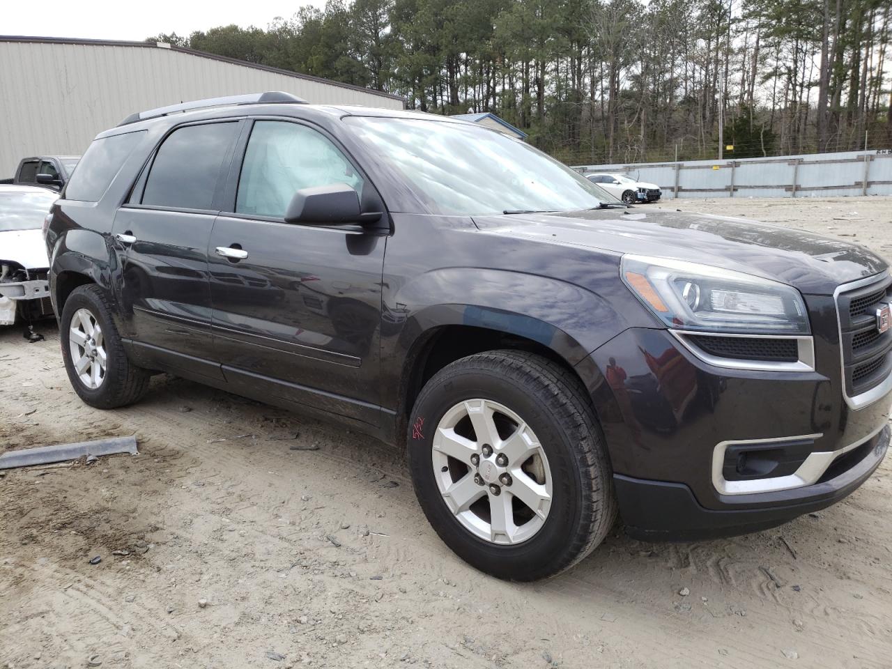 GMC ACADIA SLE 2016 with VIN 1GKKRNED1GJ208775 - Photo from auction