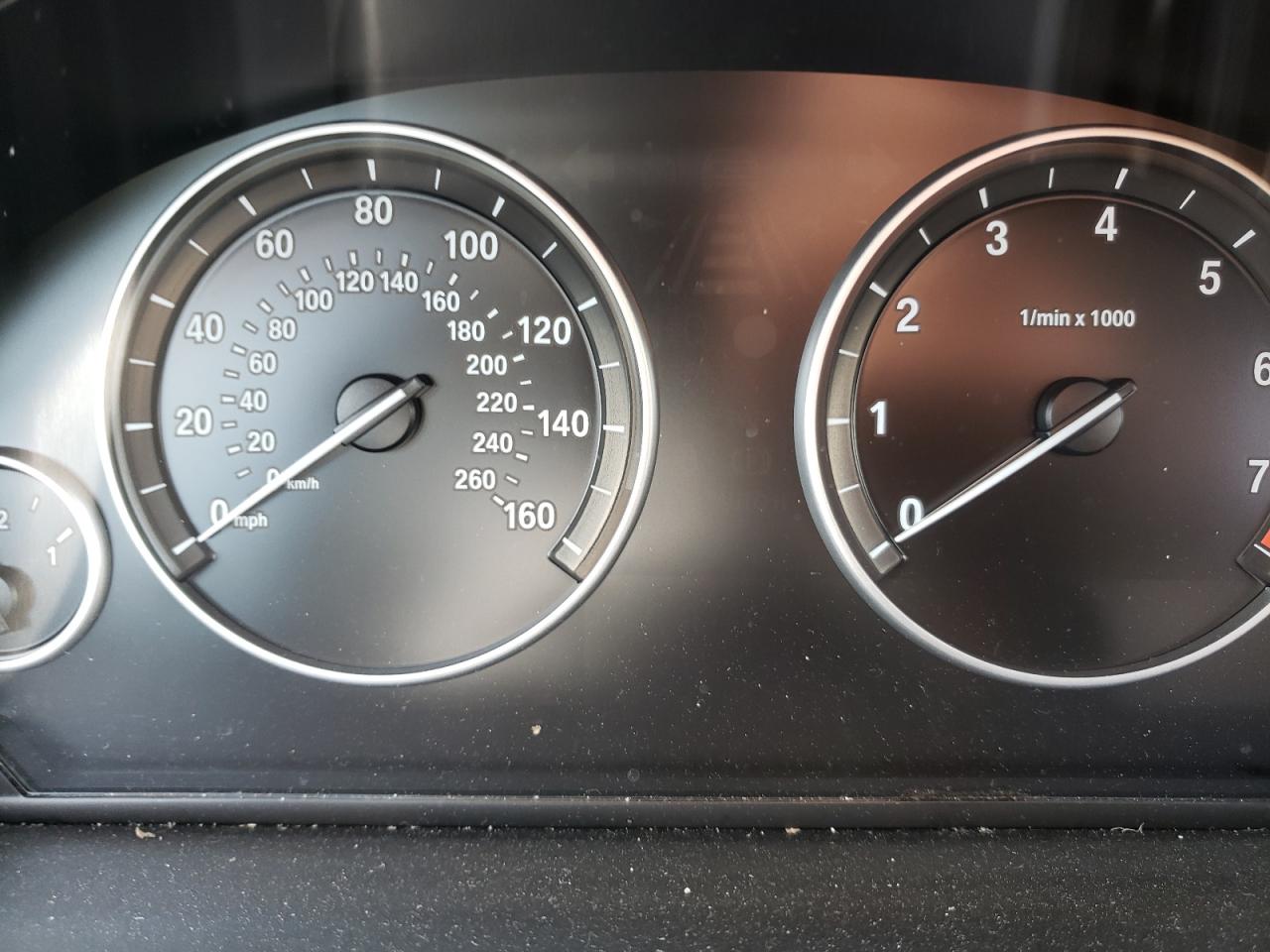 Photo 8 from auction – 2012 BMW 528 I with VIN WBAXG5C56CDW24622
