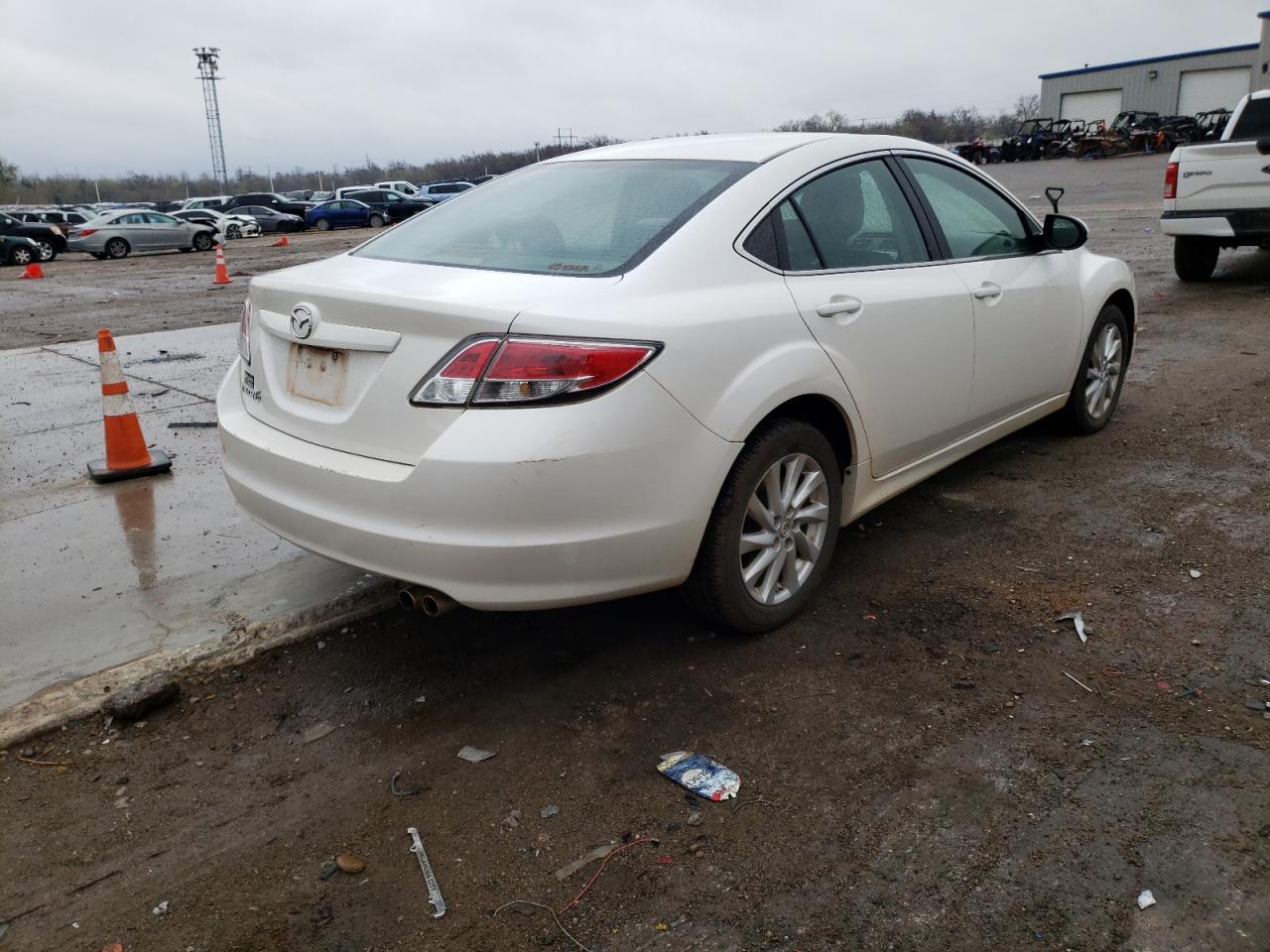 Photo 4 from auction – 2012 MAZDA 6 I with VIN 1YVHZ8DH0C5M27526