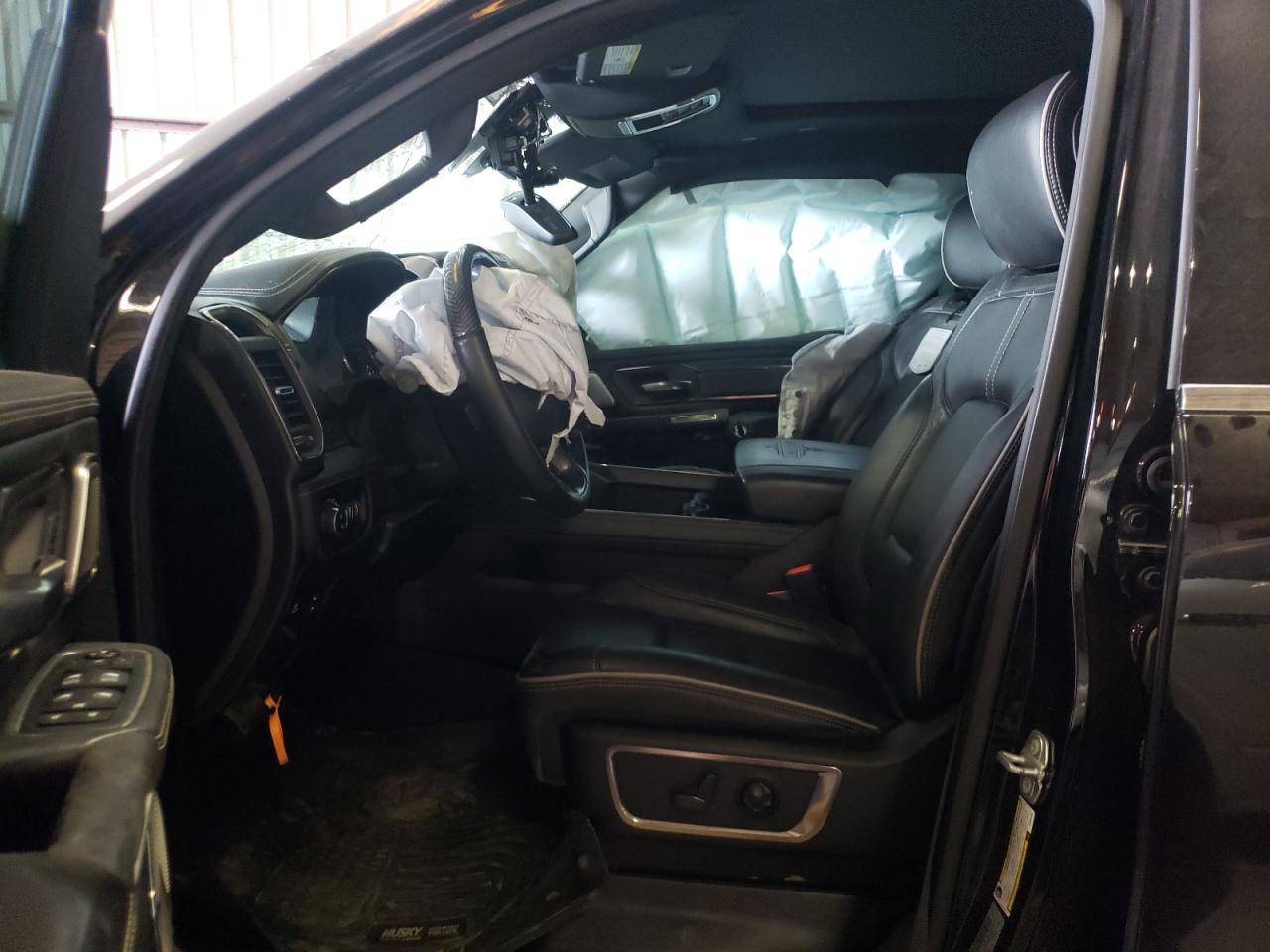 Photo 5 from auction – 2019 RAM 1500 LIMIT with VIN 1C6SRFHT4KN594735