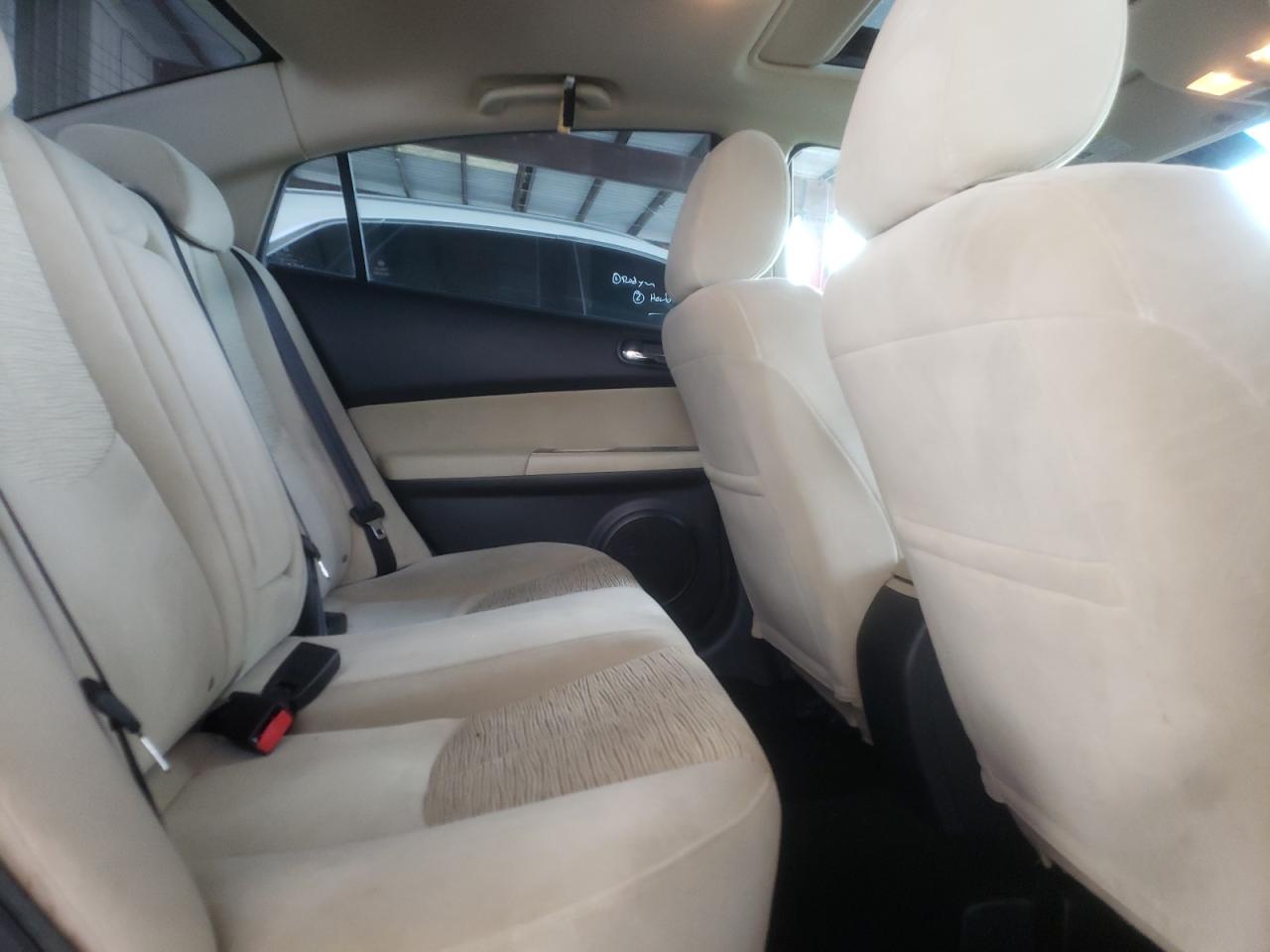 Photo 6 from auction – 2010 MAZDA 6 with VIN 1YVHZ8CB4A5M15647