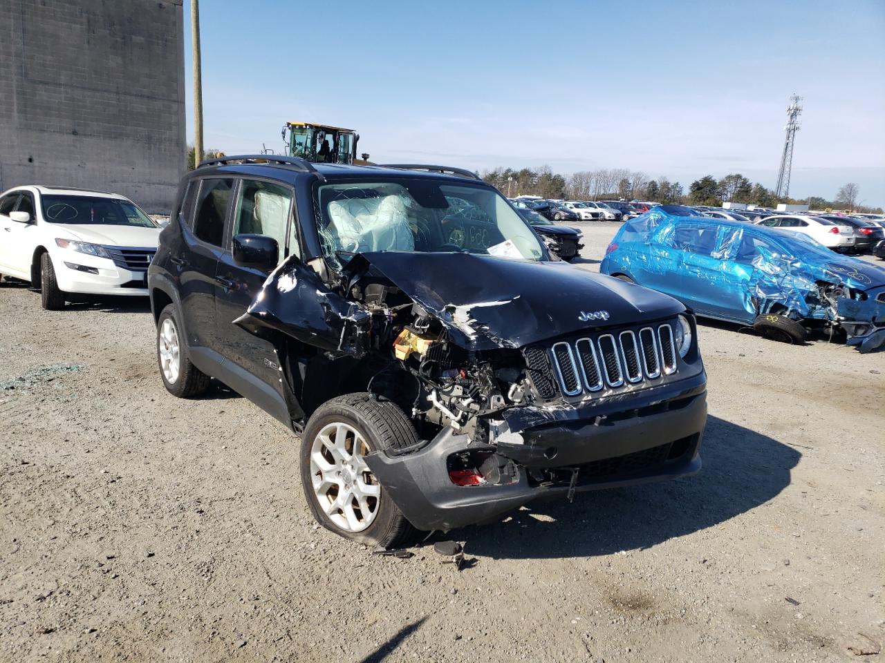 JEEP RENEGADE L 2017 with VIN ZACCJBBBXHPF97877 - Photo from auction