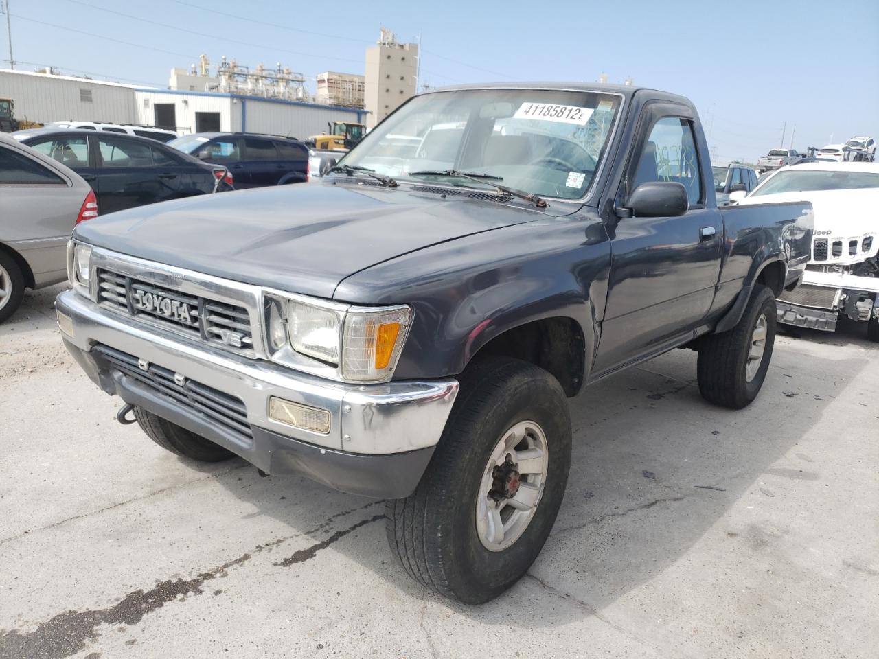 Photo 2 from auction – 1990 TOYOTA PICKUP 1/2 with VIN JT4VN01D3L2009129
