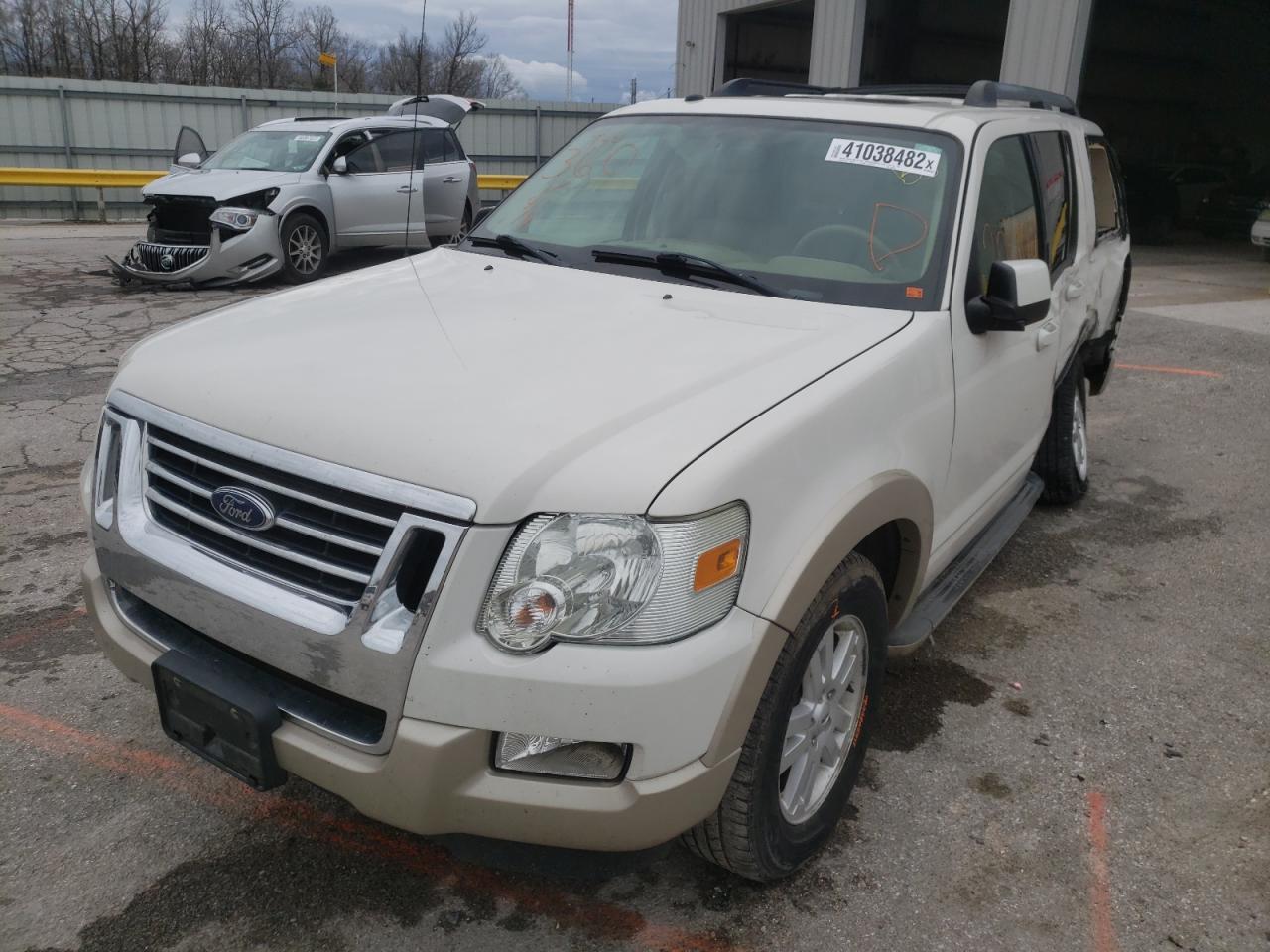 Photo 2 from auction – 2009 FORD EXPLORER E with VIN 1FMEU74E19UA40095