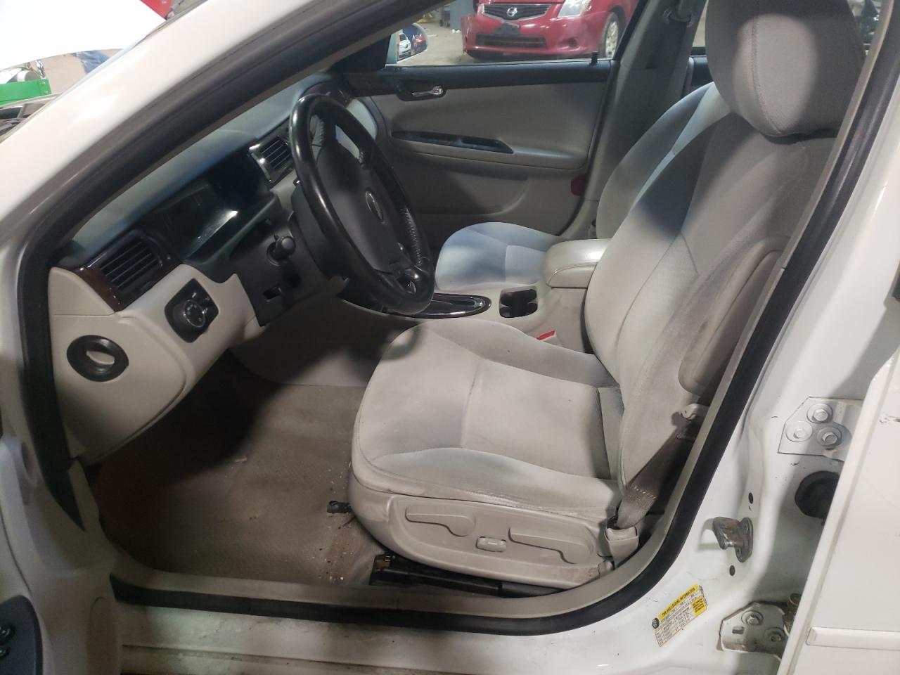 Photo 5 from auction – 2012 CHEVROLET IMPALA LT with VIN 2G1WG5E34C1325094