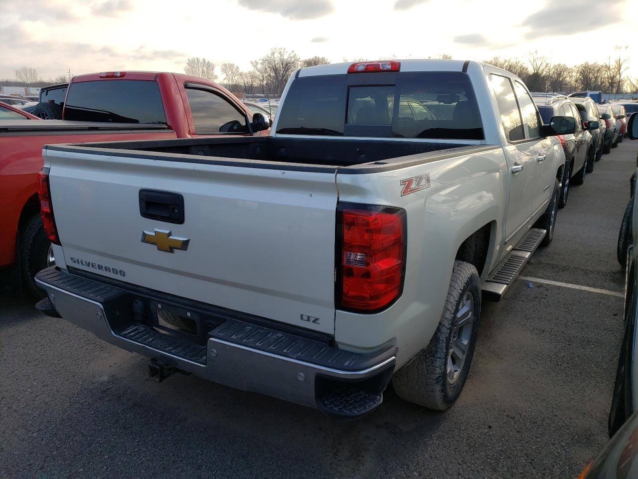 Photo 4 from auction – 2014 CHEVROLET silverado with VIN 3GCUKSEC3EG522487
