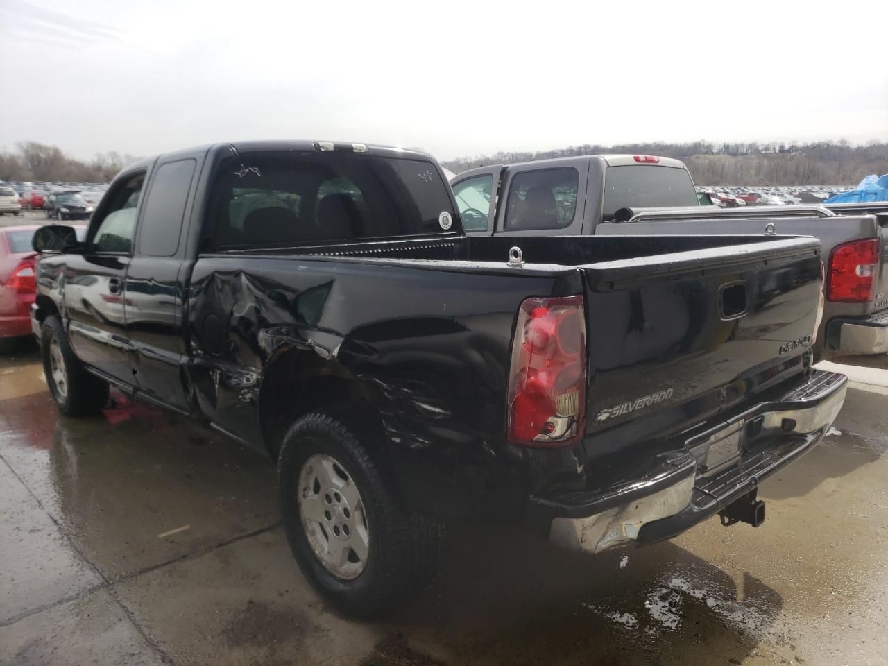 Photo 3 from auction – 2003 CHEVROLET SILVERADO with VIN 1GCEK19T83E350163