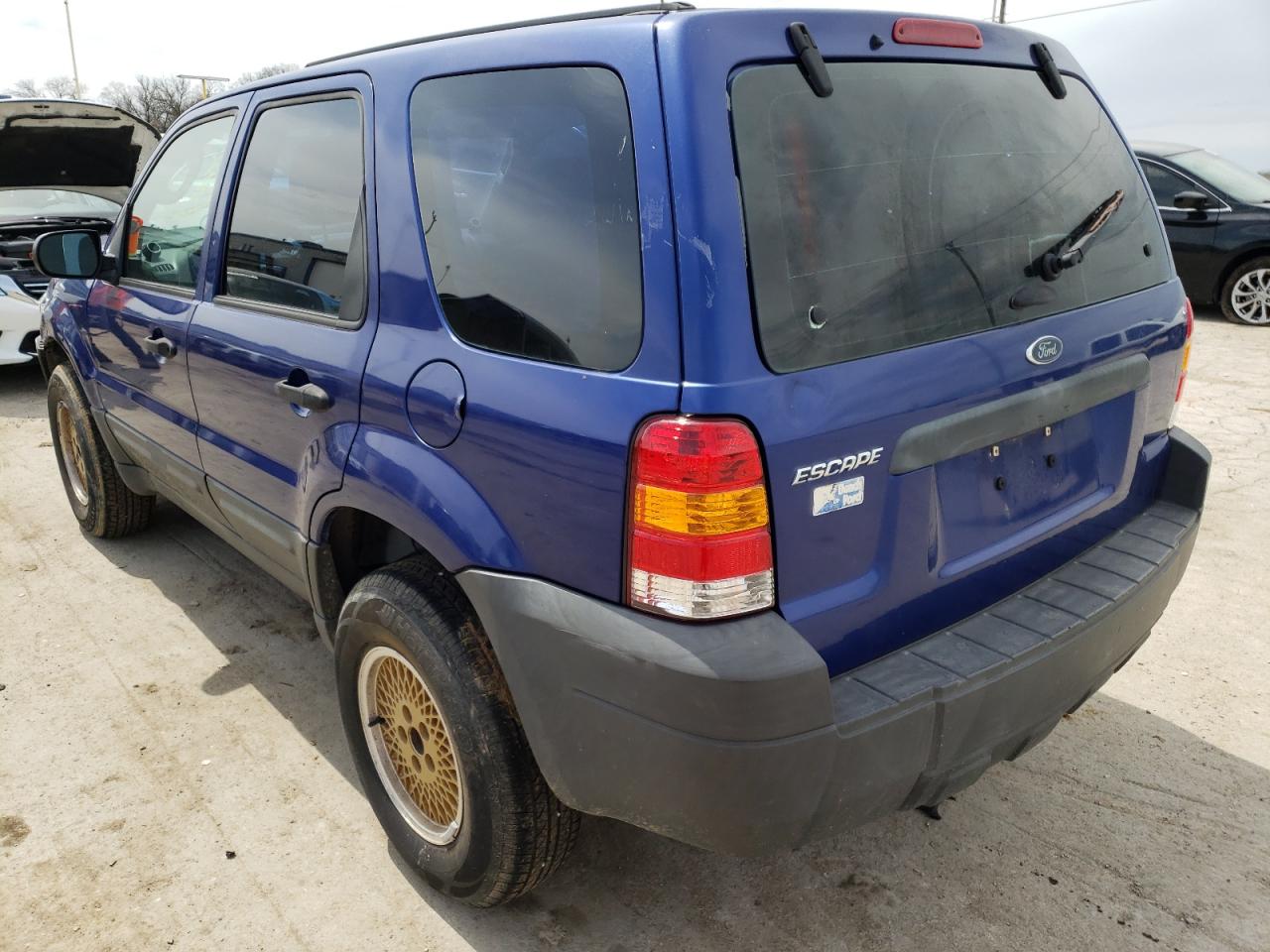 Photo 3 from auction – 2005 FORD ESCAPE XLS with VIN 1FMYU02Z15KD50912