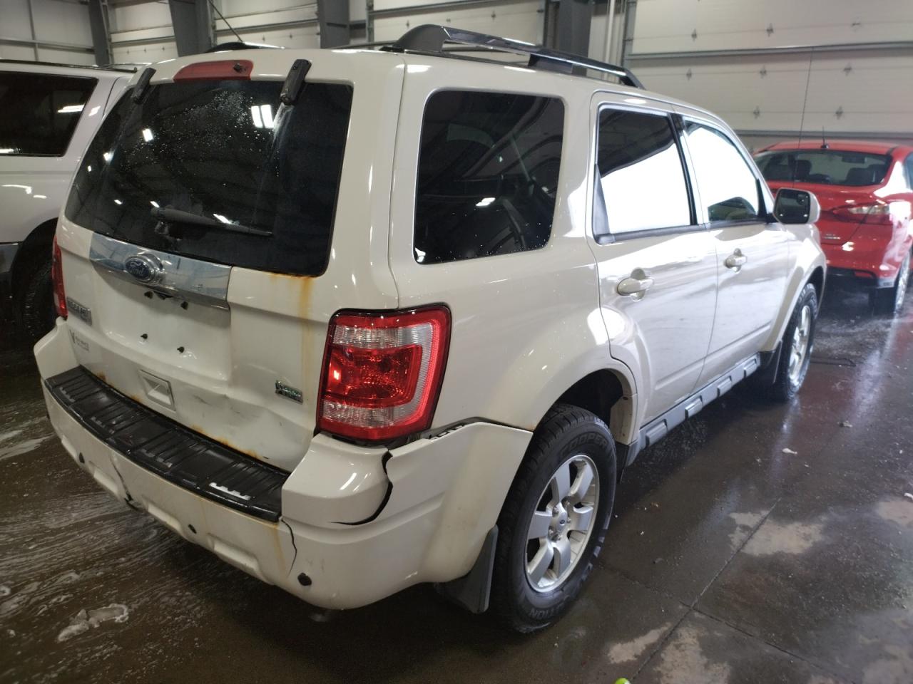 Zdjęcie 4 z aukcji – 2010 FORD ESCAPE LIM z VIN 1FMCU9EG3AKD10141