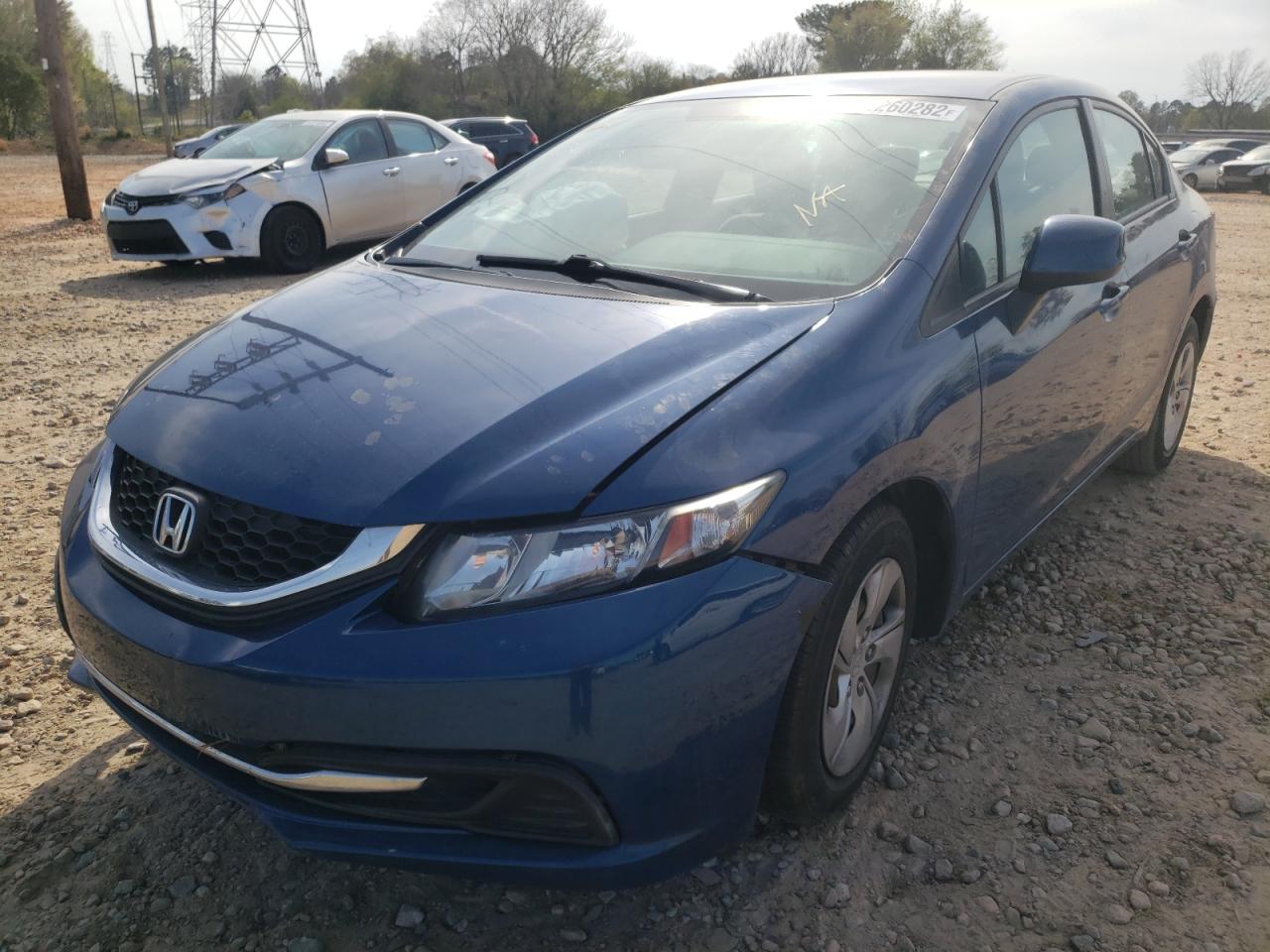 Photo 2 from auction – 2013 HONDA CIVIC LX with VIN 2HGFB2F57DH569675
