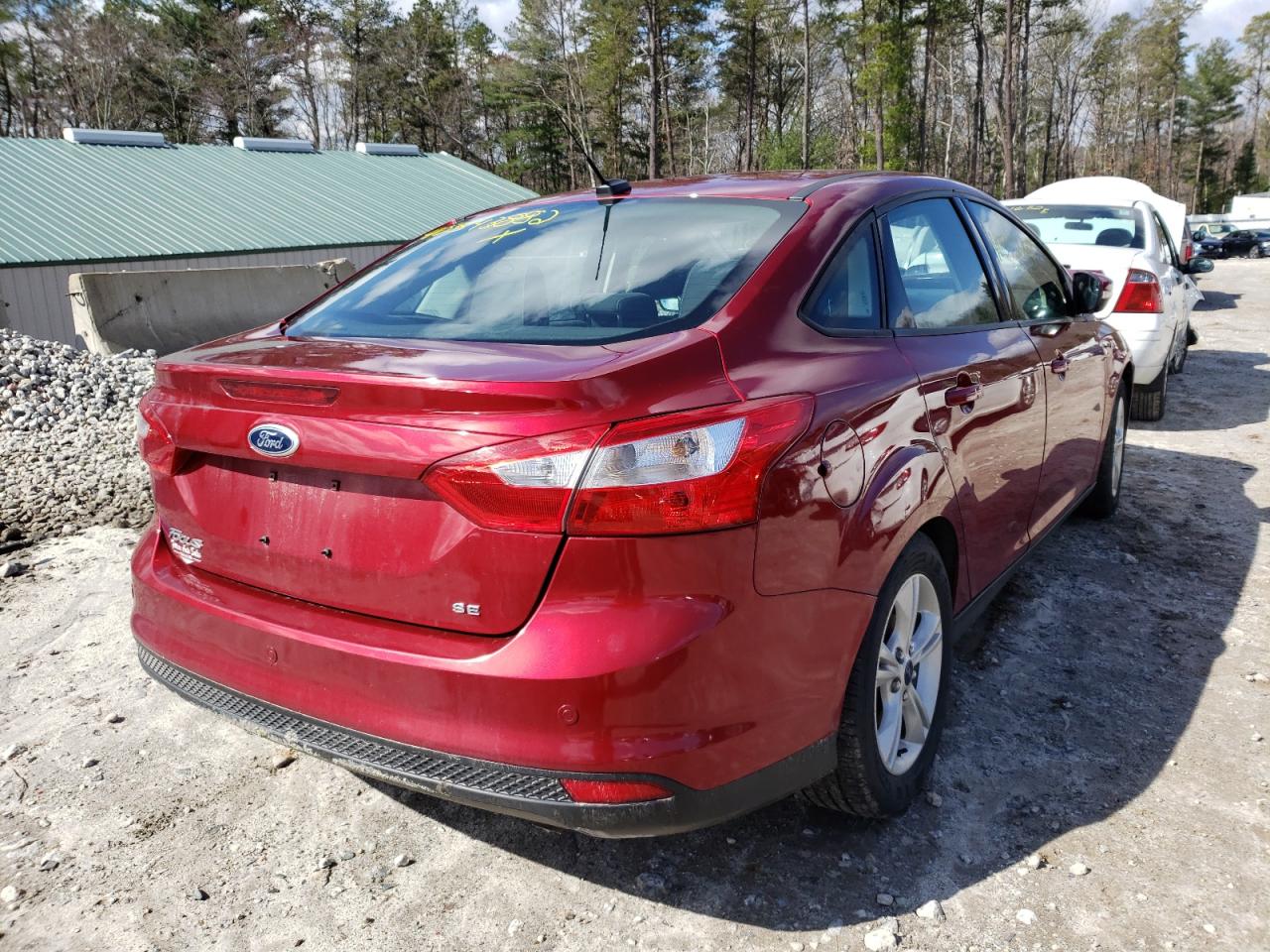 Photo 4 from auction – 2014 FORD FOCUS SE with VIN 1FADP3F25EL411414