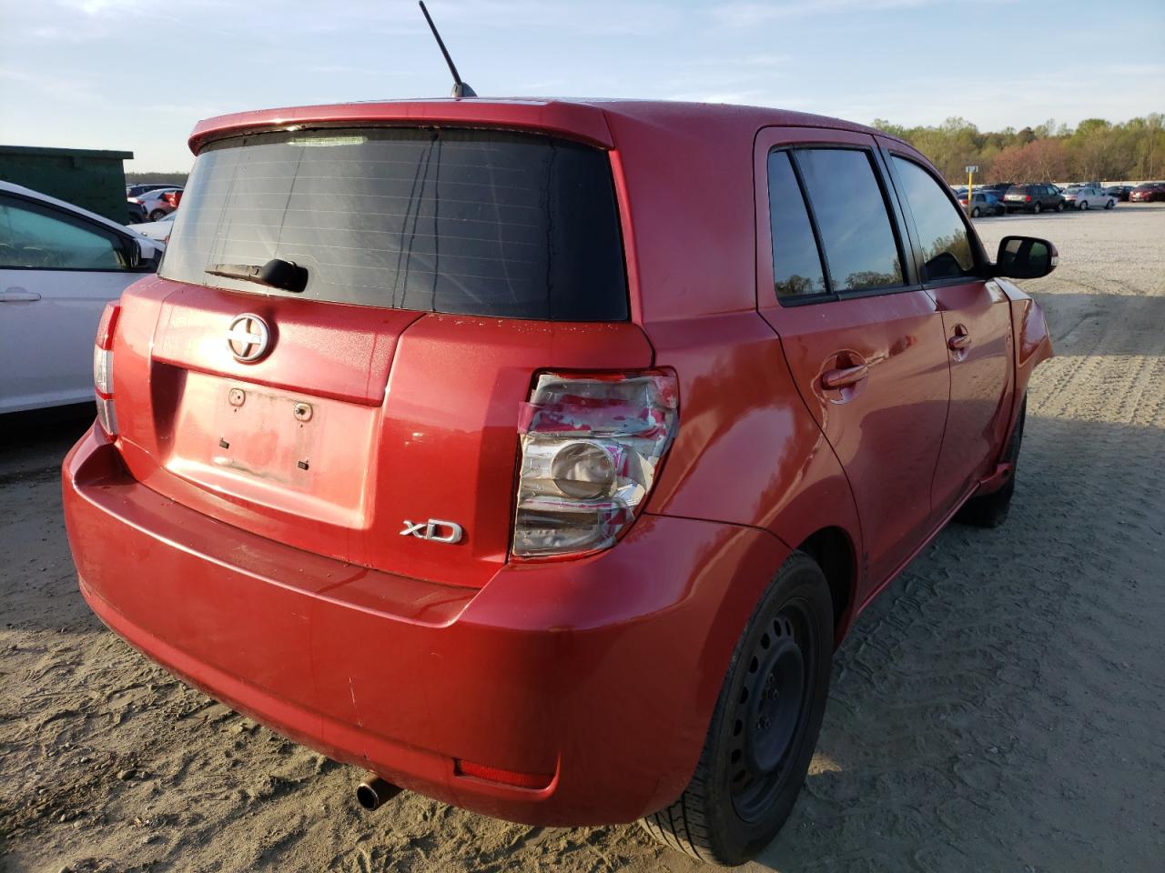 Photo 4 from auction – 2008 TOYOTA SCION XD with VIN JTKKU104X8J007106
