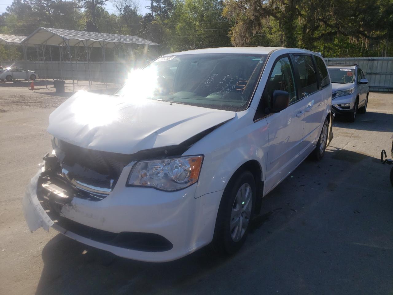 Photo 2 from auction – 2016 DODGE GRAND CARA with VIN 2C4RDGBG4GR183952