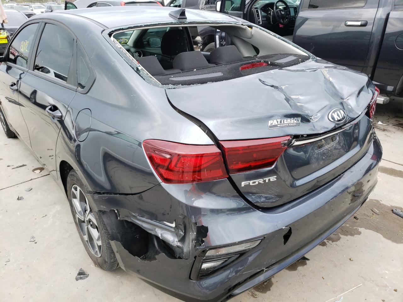 Photo 9 from auction – 2021 KIA FORTE FE with VIN 3KPF24AD1ME306537