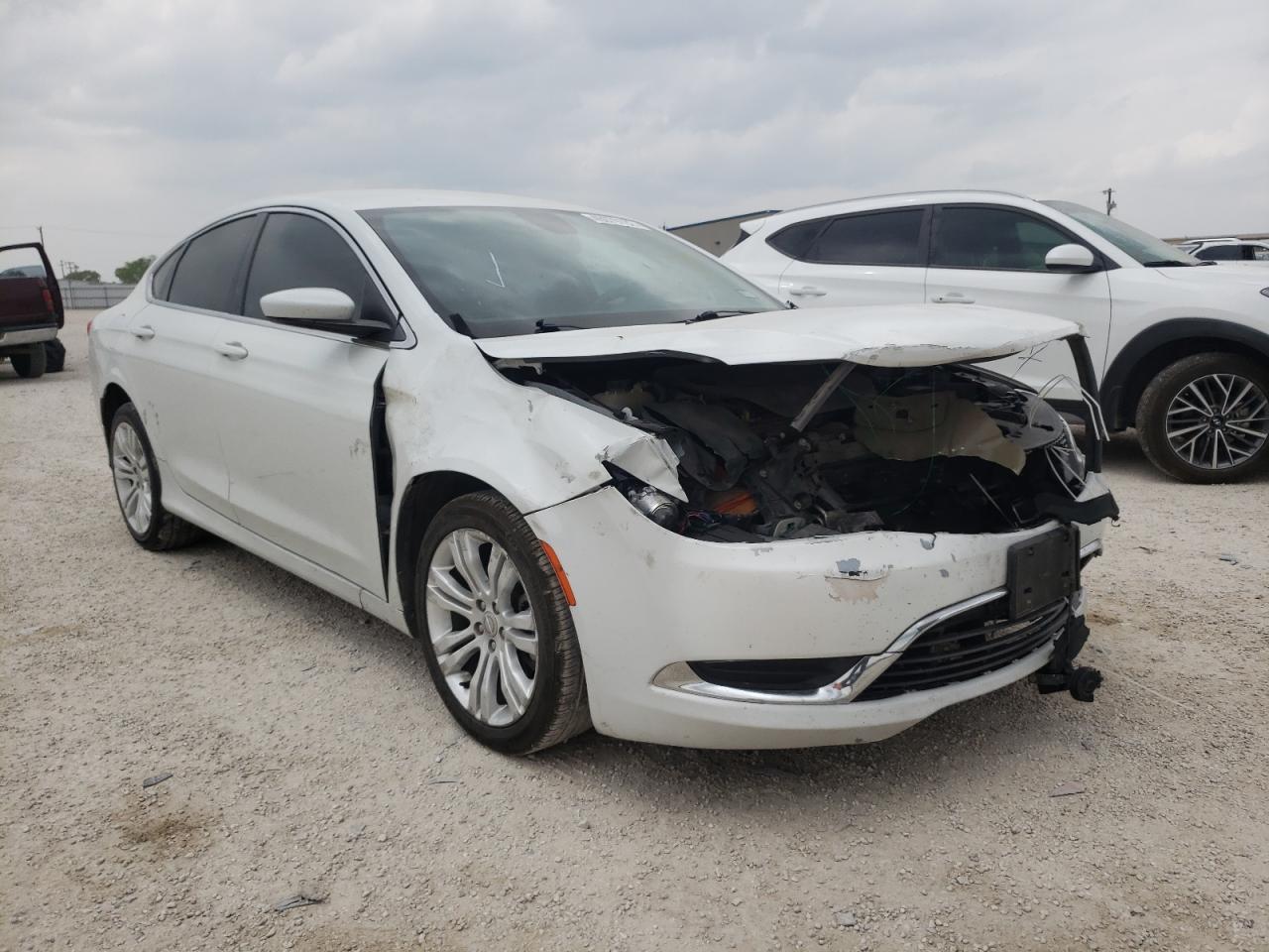 Photo 9 from auction – 2015 CHRYSLER 200 LIMITE with VIN 1C3CCCAB5FN622633