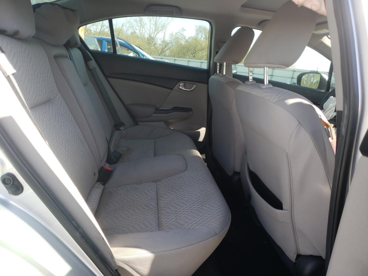 Photo 6 from auction – 2015 HONDA CIVIC EX with VIN 19XFB2F89FE010152