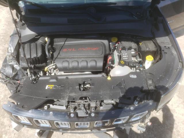 Photo 7 from auction – 2018 JEEP COMPASS LA with VIN 3C4NJDBB8JT483511
