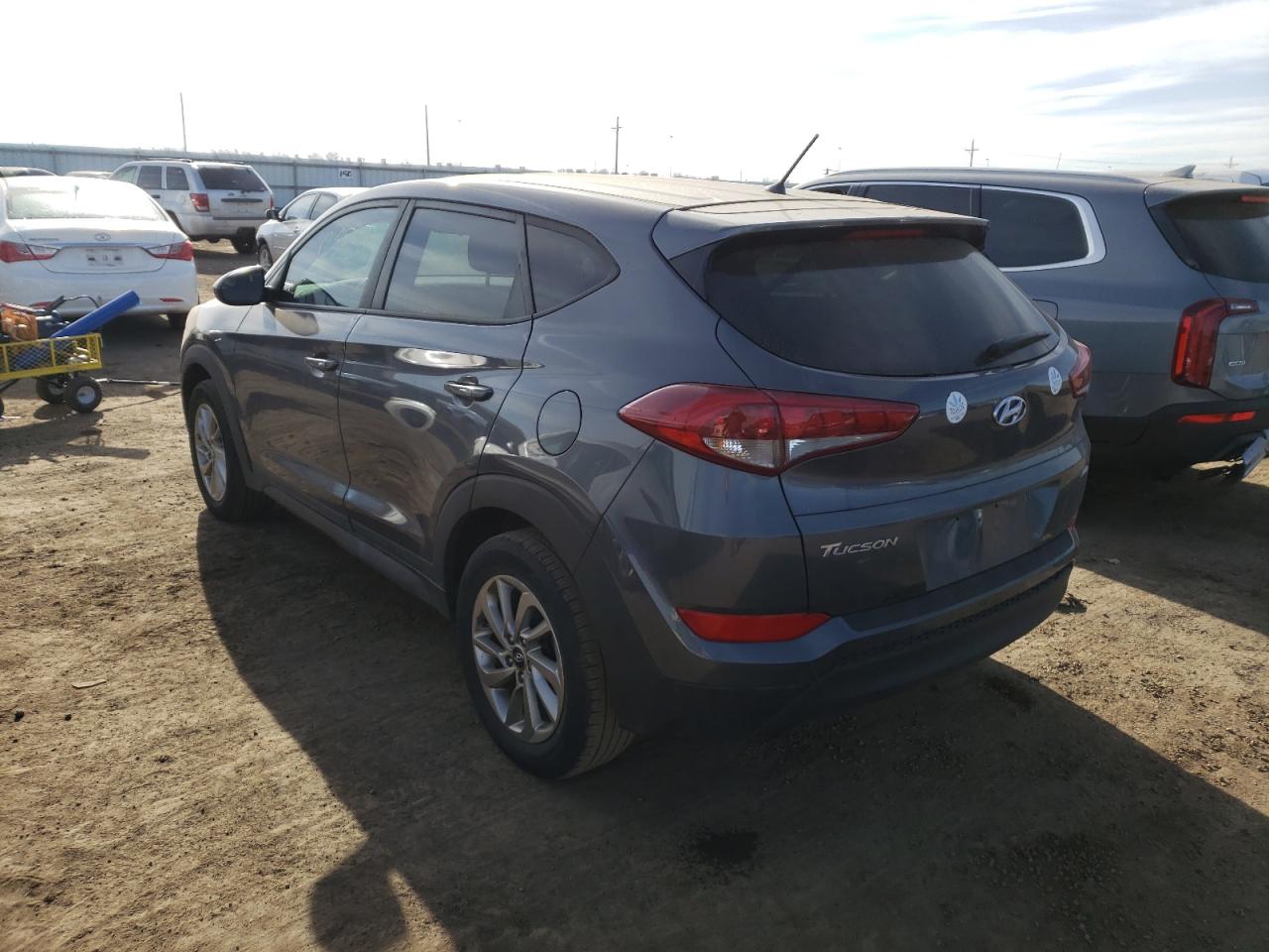 Photo 3 from auction – 2018 HYUNDAI TUCSON SE with VIN KM8J2CA44JU808701
