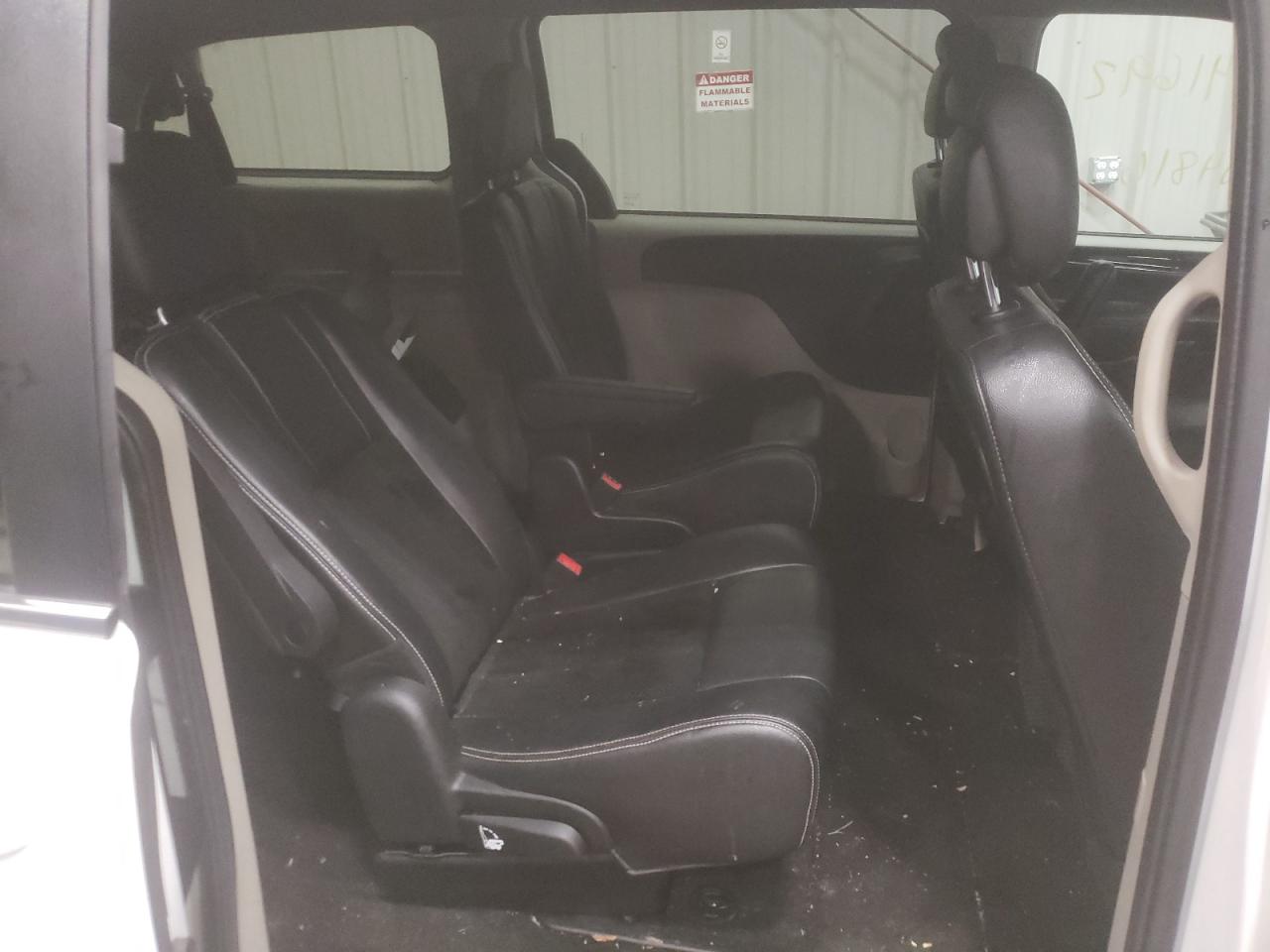 Photo 6 from auction – 2017 DODGE GRAND CARA with VIN 2C4RDGCG9HR589760