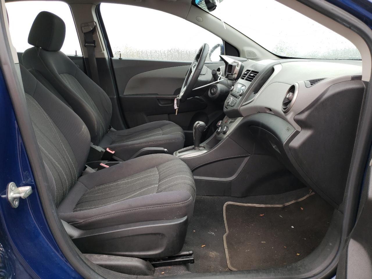 Photo 5 from auction – 2012 CHEVROLET SONIC LT with VIN 1G1JC5SH0C4213287