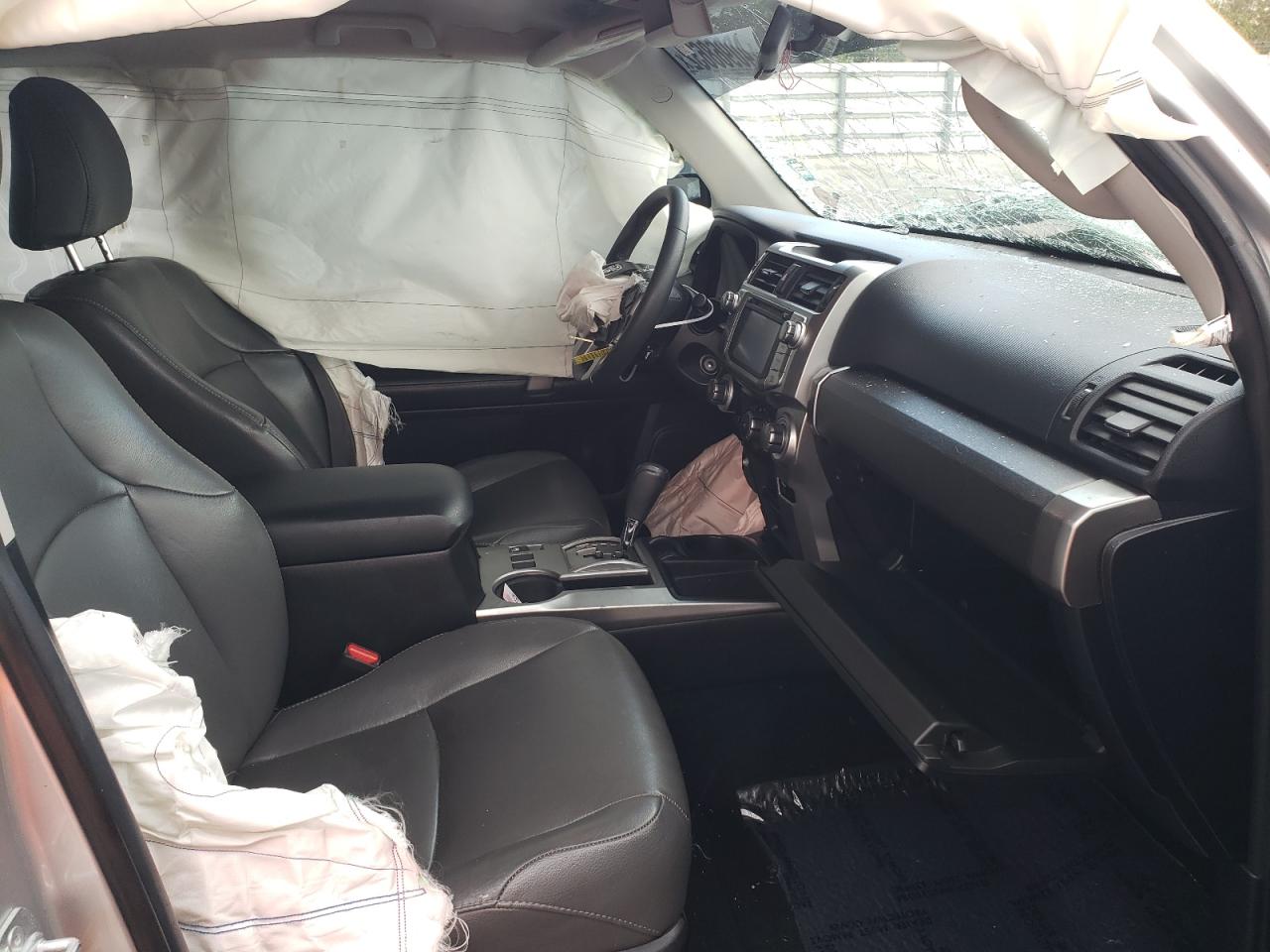 صورة رقم 5 من المزاد - 2016 TOYOTA 4RUNNER SR مع VIN JTEZU5JR0G5111842