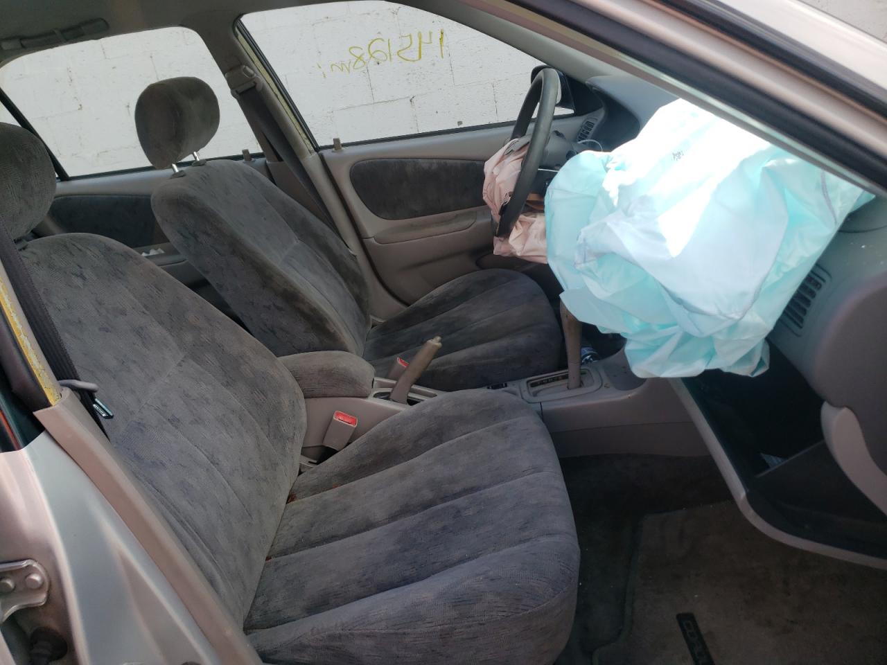 Photo 5 from auction – 1999 TOYOTA COROLLA VE with VIN 2T1BR18EXXC220556
