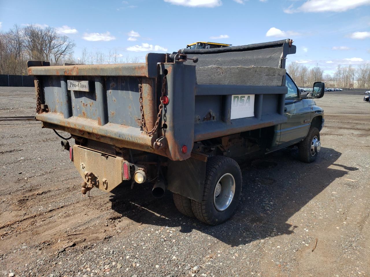 Photo 4 from auction – 2001 DODGE RAM 3500 with VIN 3B6MF36731M521237