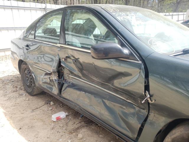 Photo 9 from auction – 2002 TOYOTA CAMRY LE with VIN 4T1BE30K32U541970