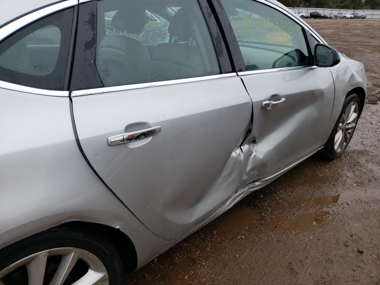 Photo 9 from auction – 2012 BUICK VERANO with VIN 1G4PP5SK2C4218830