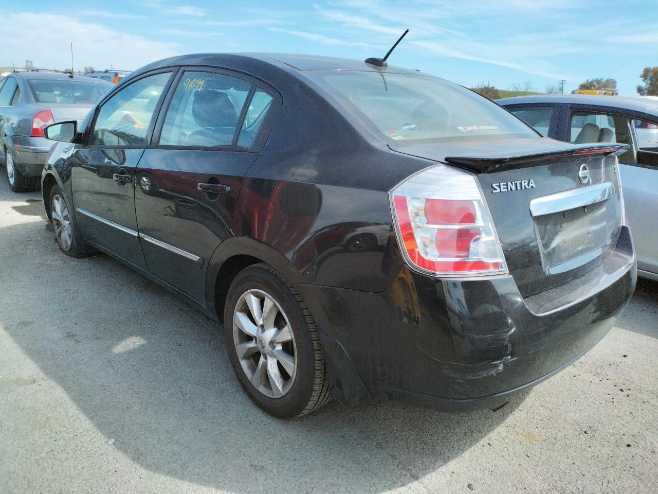 Photo 3 from auction – 2012 NISSAN SENTRA 2.0 with VIN 3N1AB6AP4CL657553