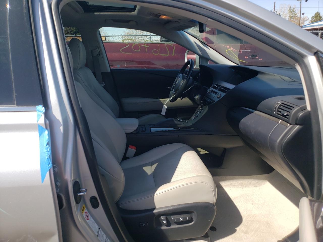 Photo 5 from auction – 2013 LEXUS RX 350 BAS with VIN 2T2BK1BA1DC179932