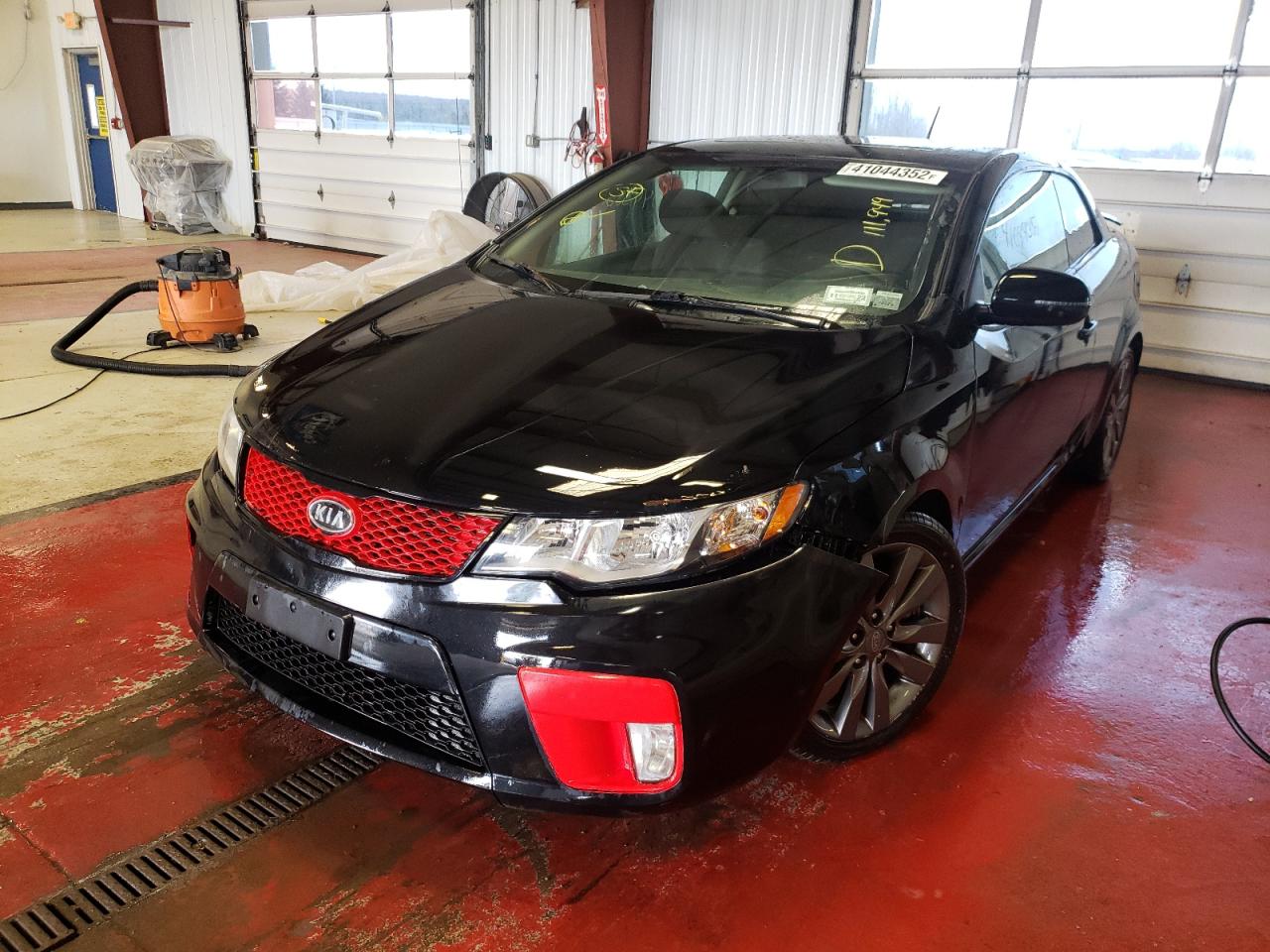Photo 2 from auction – 2011 KIA FORTE SX with VIN KNAFW6A38B5386755