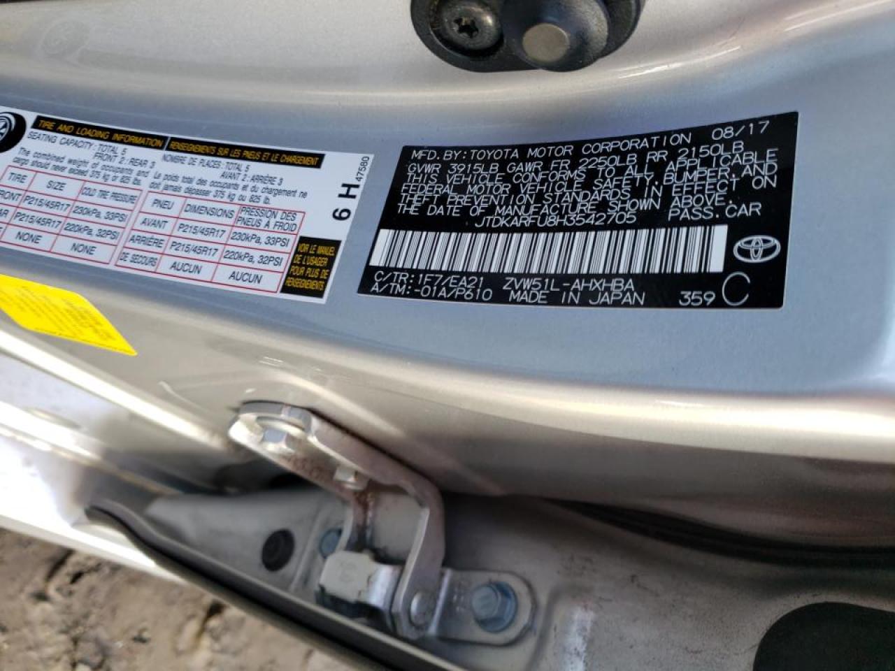 Photo 10 from auction – 2017 TOYOTA PRIUS with VIN JTDKARFU8H3542705