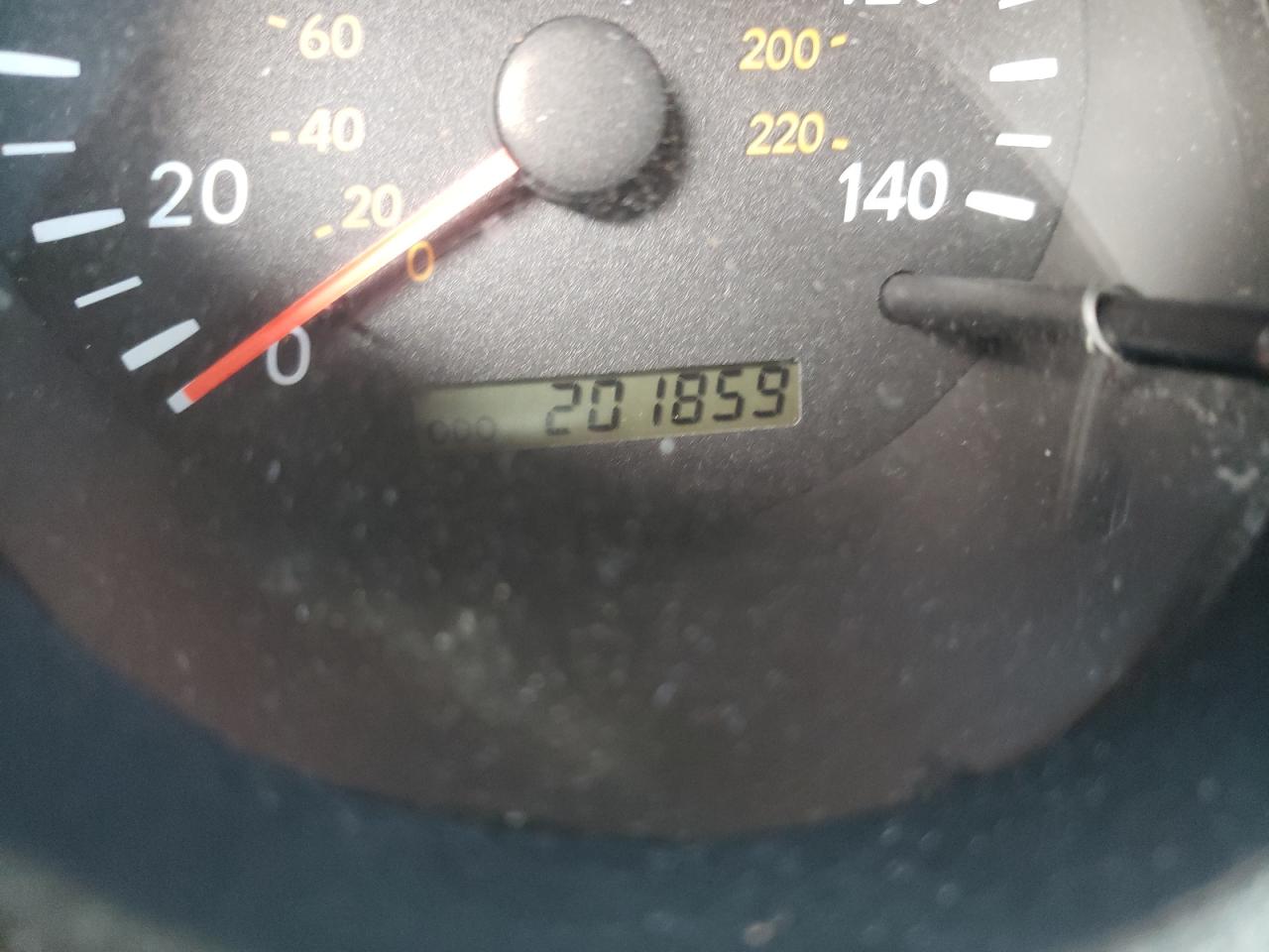 Photo 8 from auction – 2002 TOYOTA HIGHLANDER with VIN JTEHF21A820067982