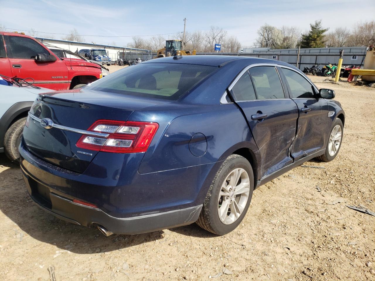 Photo 4 from auction – 2017 FORD TAURUS SE with VIN 1FAHP2D87HG146348