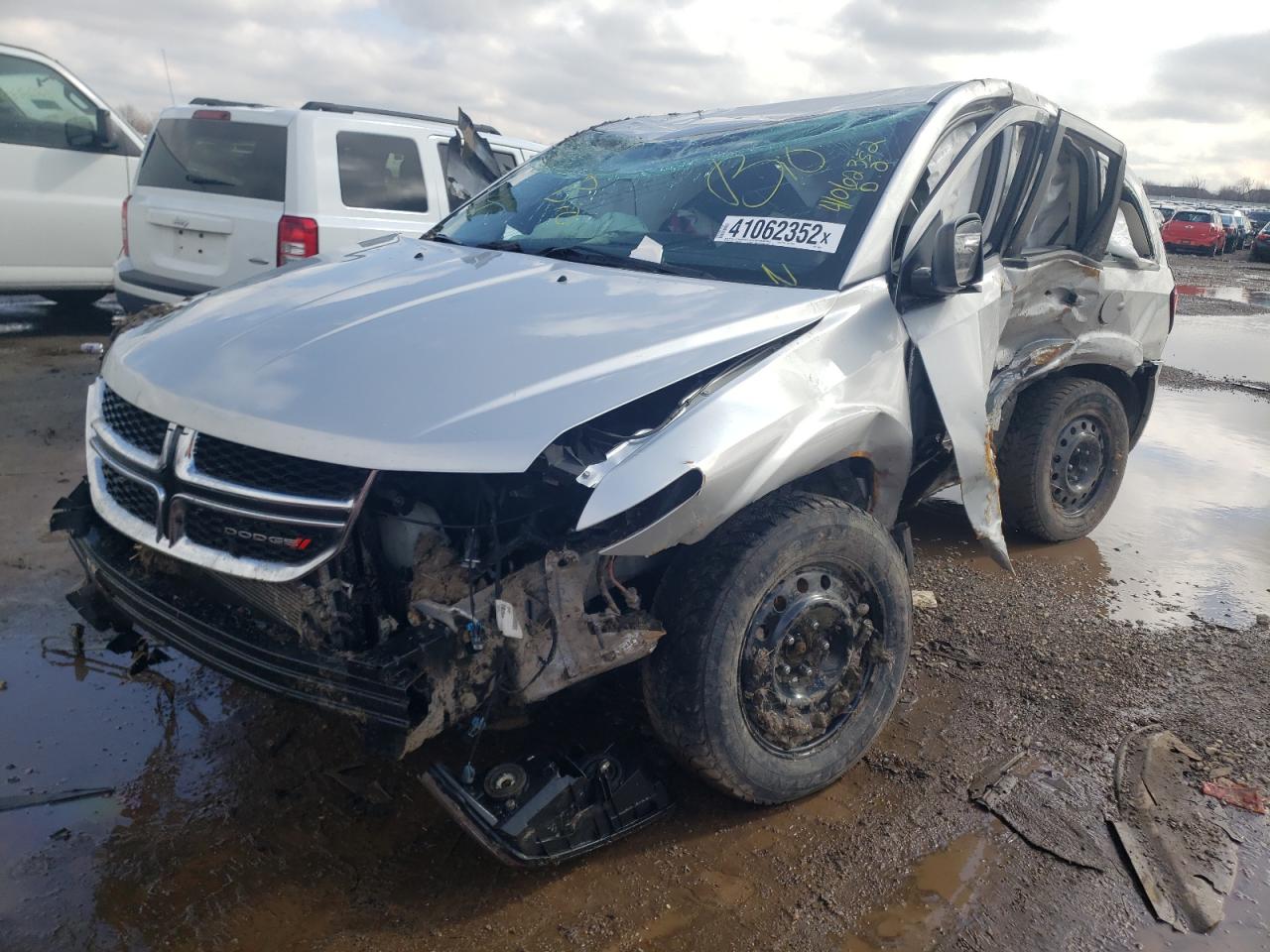 Photo 2 from auction – 2014 DODGE JOURNEY SE with VIN 3C4PDCAB3ET104531