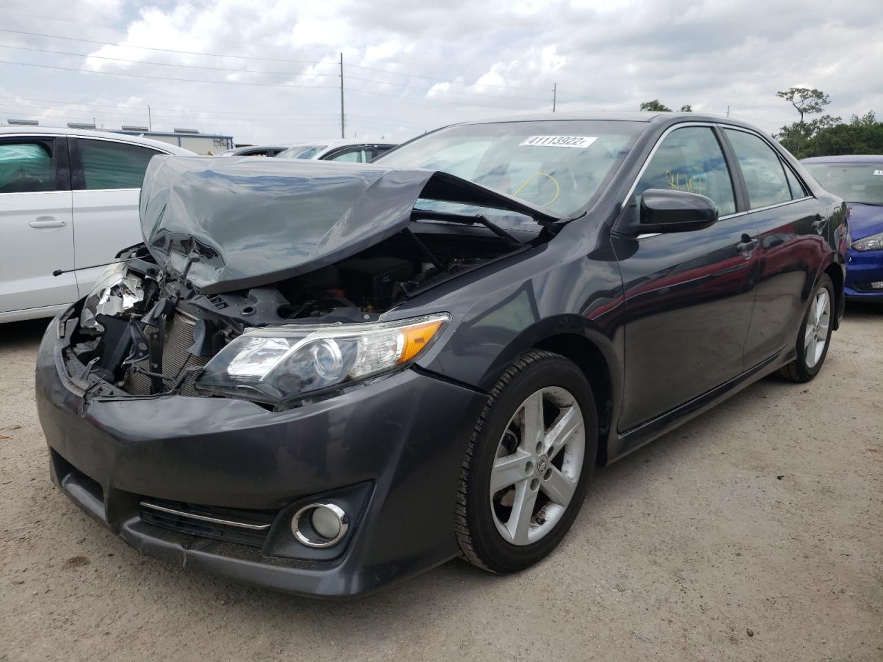 Photo 2 from auction – 2012 TOYOTA CAMRY BASE with VIN 4T1BF1FK5CU057163