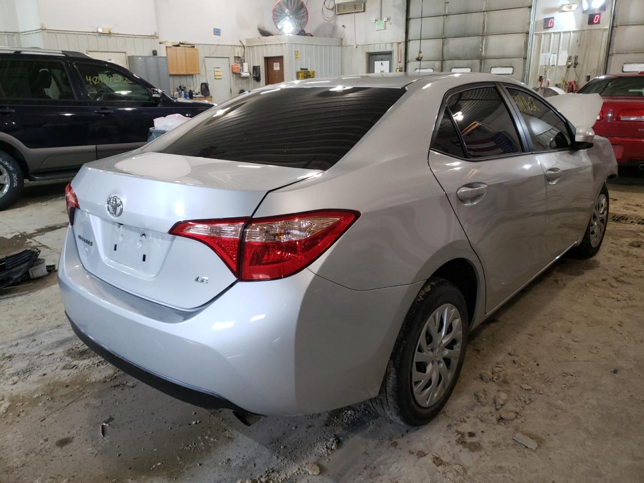 Photo 4 from auction – 2017 TOYOTA COROLLA L with VIN 5YFBURHE2HP668465